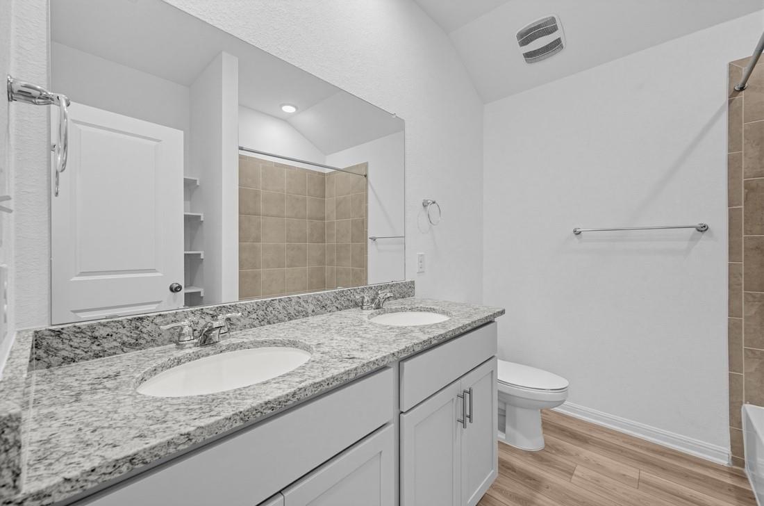 1300 Crumpton Dr Property Photo 14