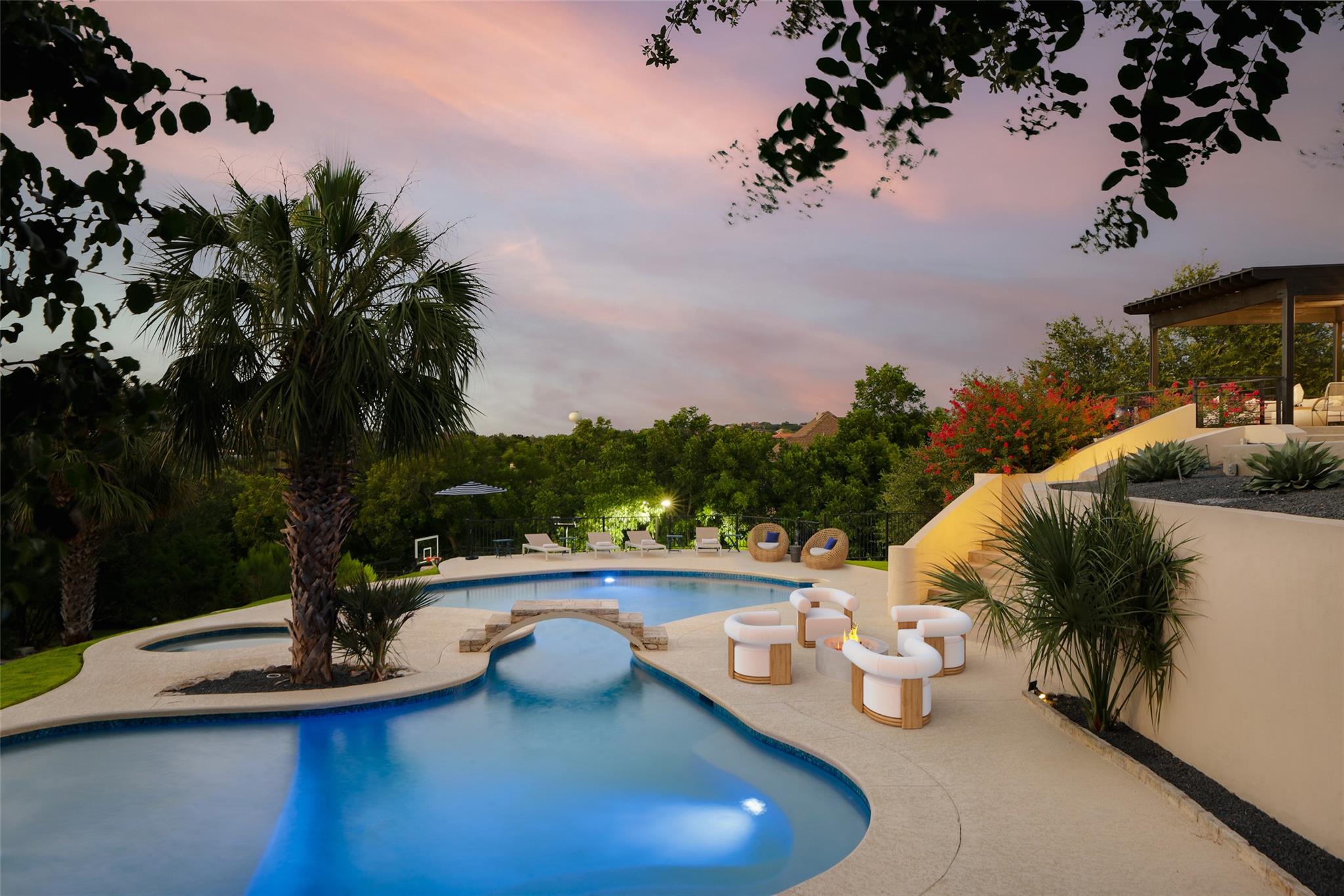 3304 Barton Creek Blvd Property Photo 2