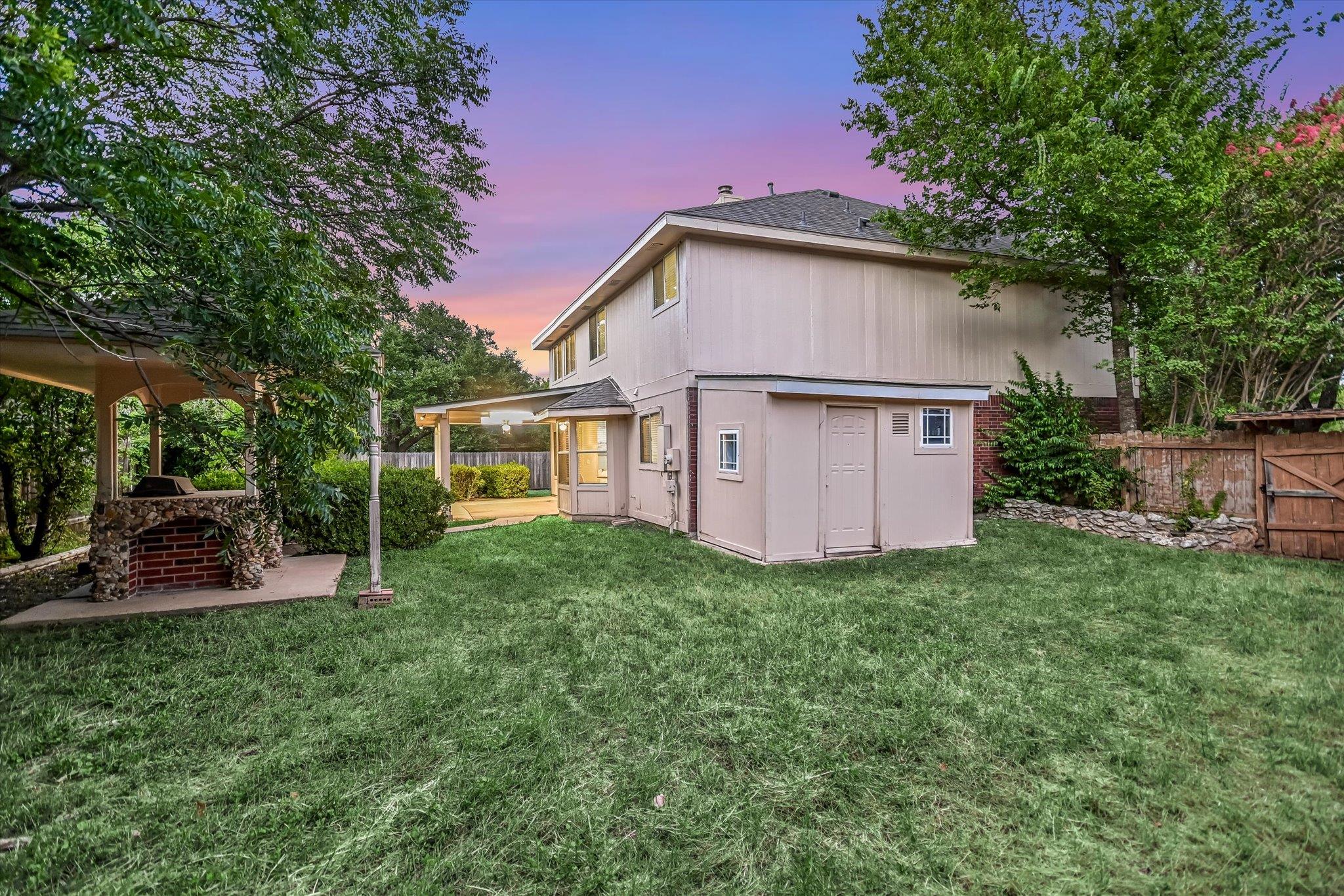 16902 Tomcat Dr Property Photo 28