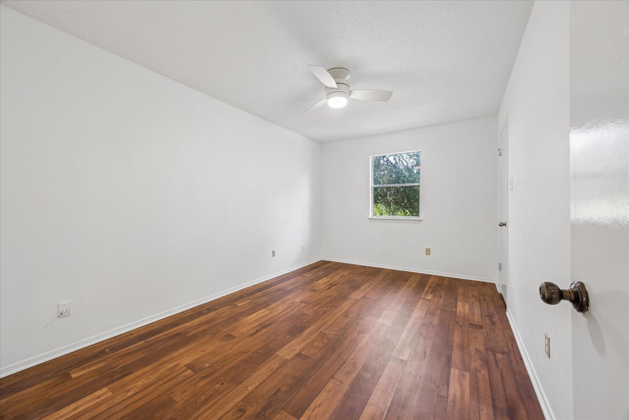 8202 Mescalero Dr #a Property Photo 9