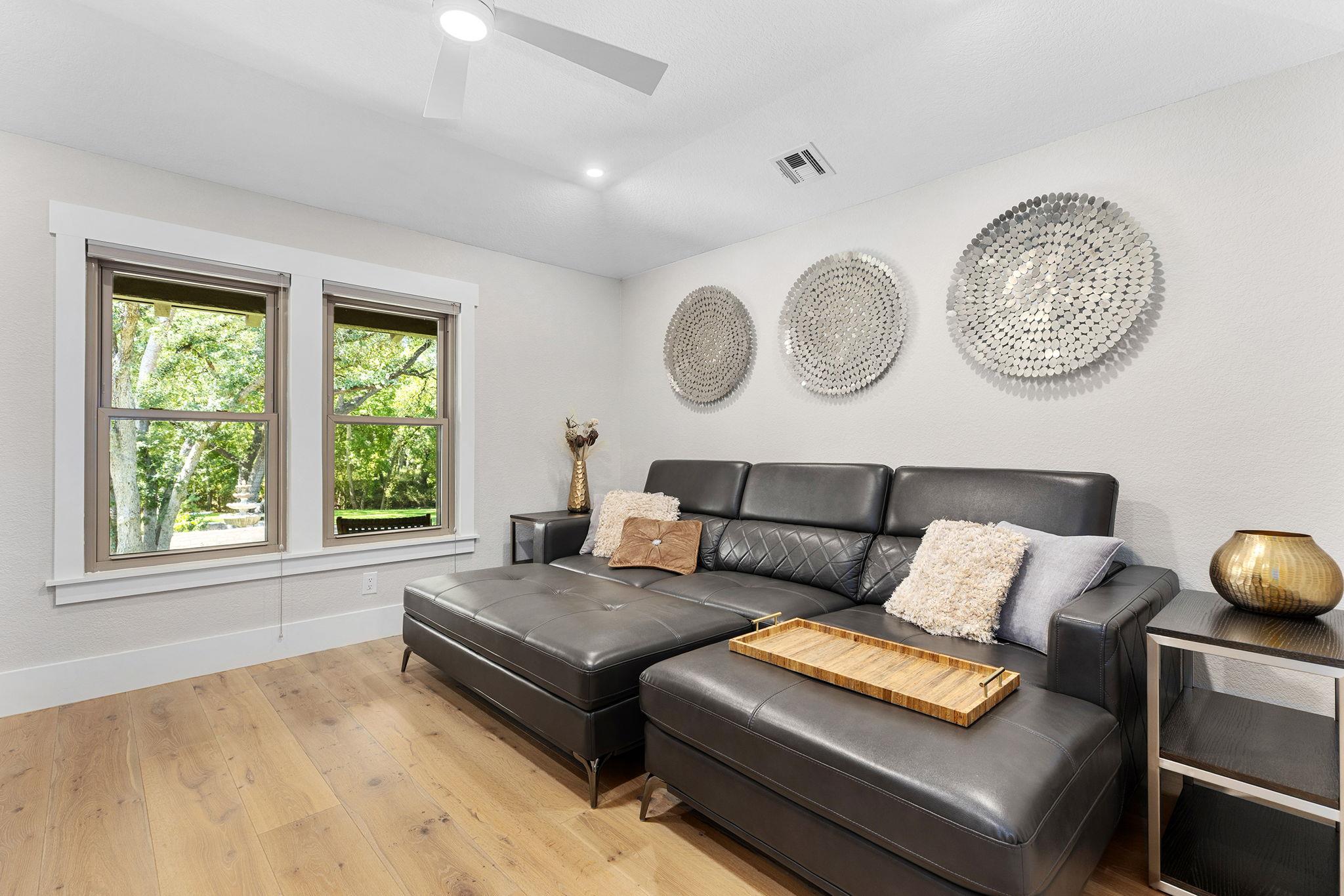 5393363 Property Photo 24