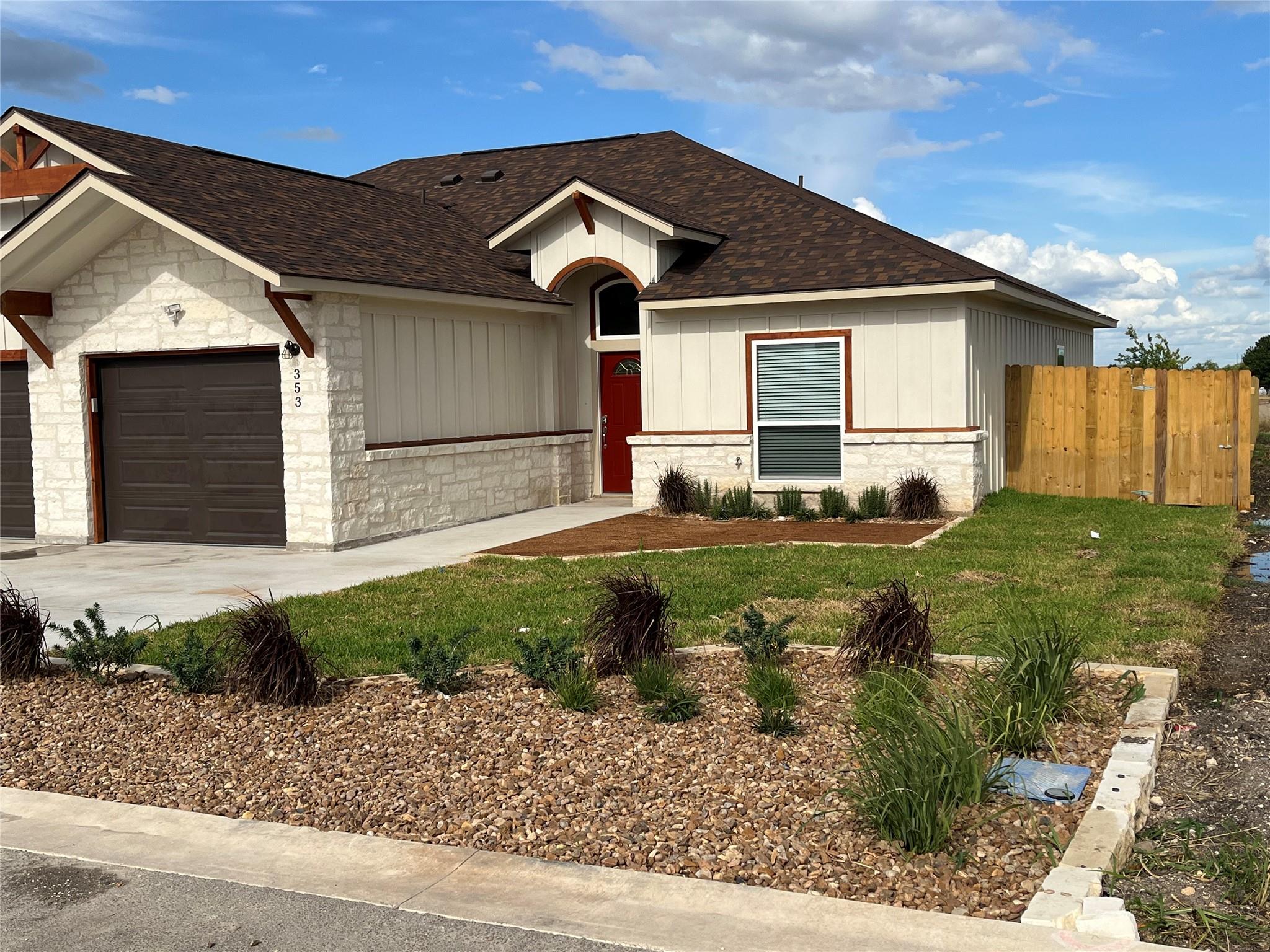 353 Navarro Way Property Photo