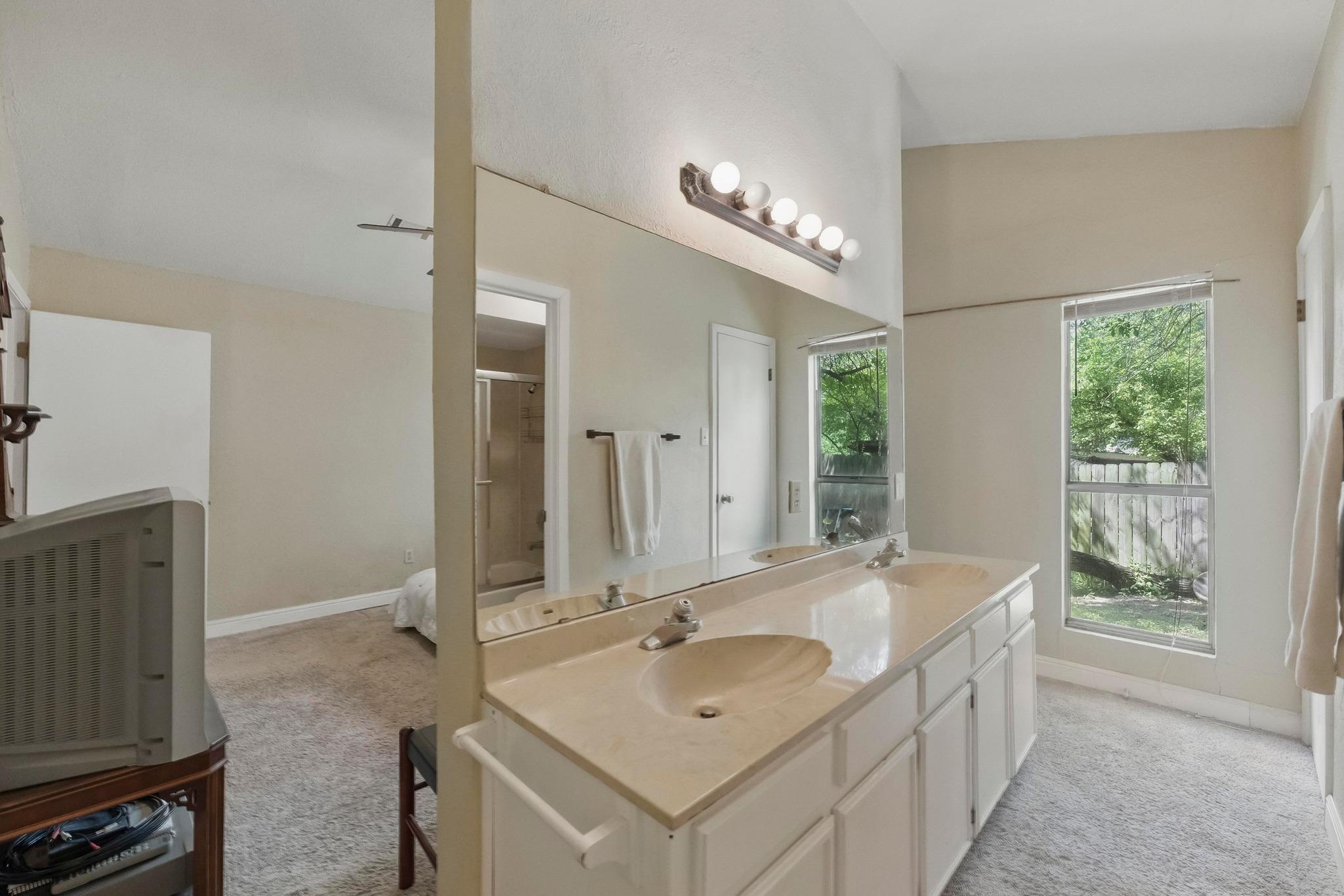 4802 Peach Grove Ct Property Photo 5