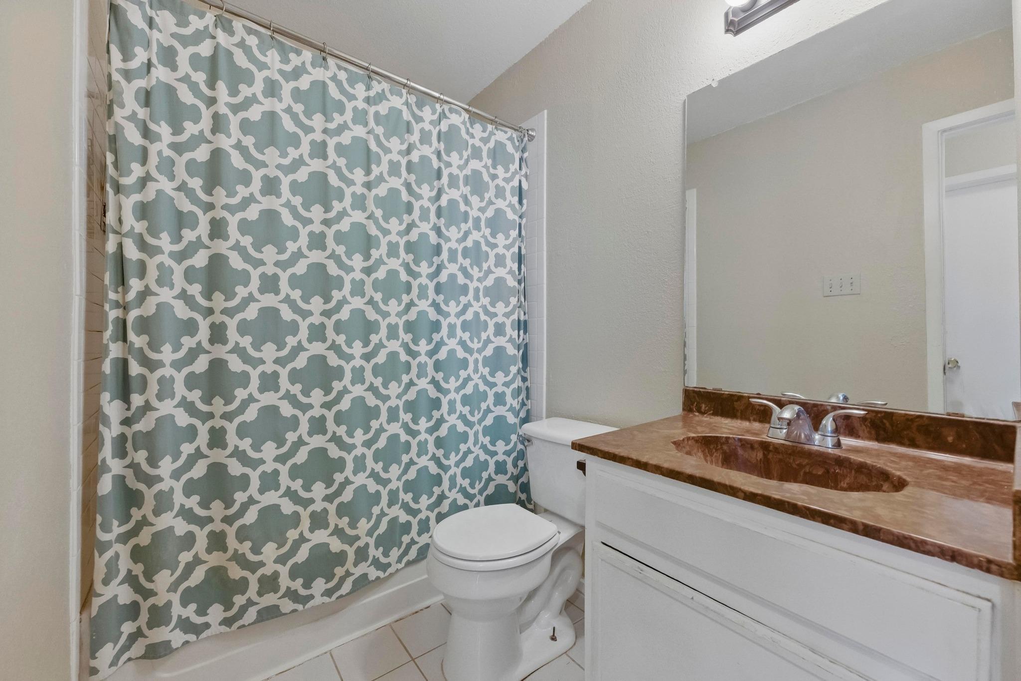 4802 Peach Grove Ct Property Photo 7