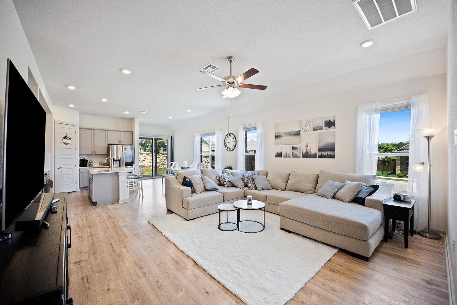 900 Balsora Cv Property Photo 4
