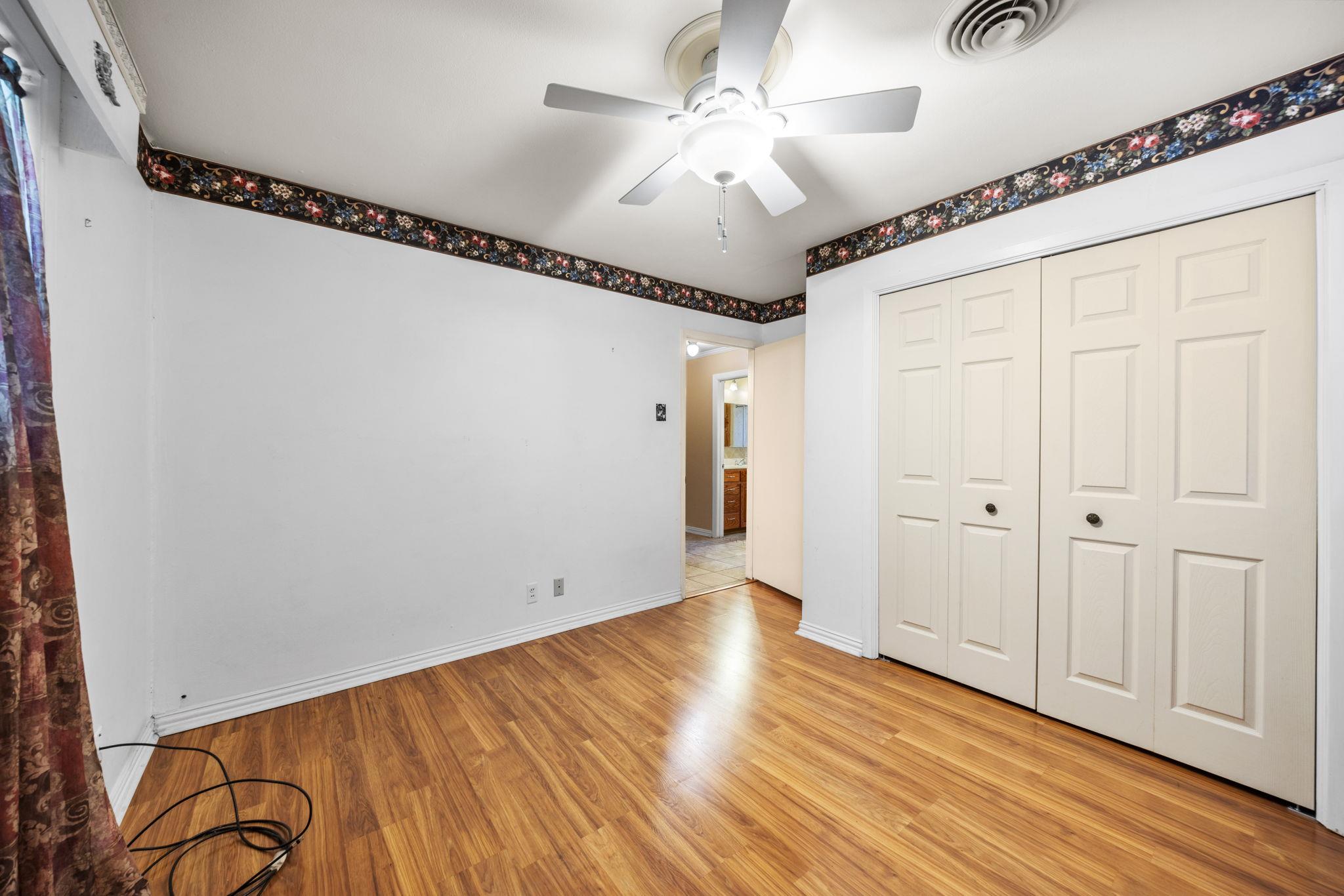3817 Lancelot Ln Property Photo 25
