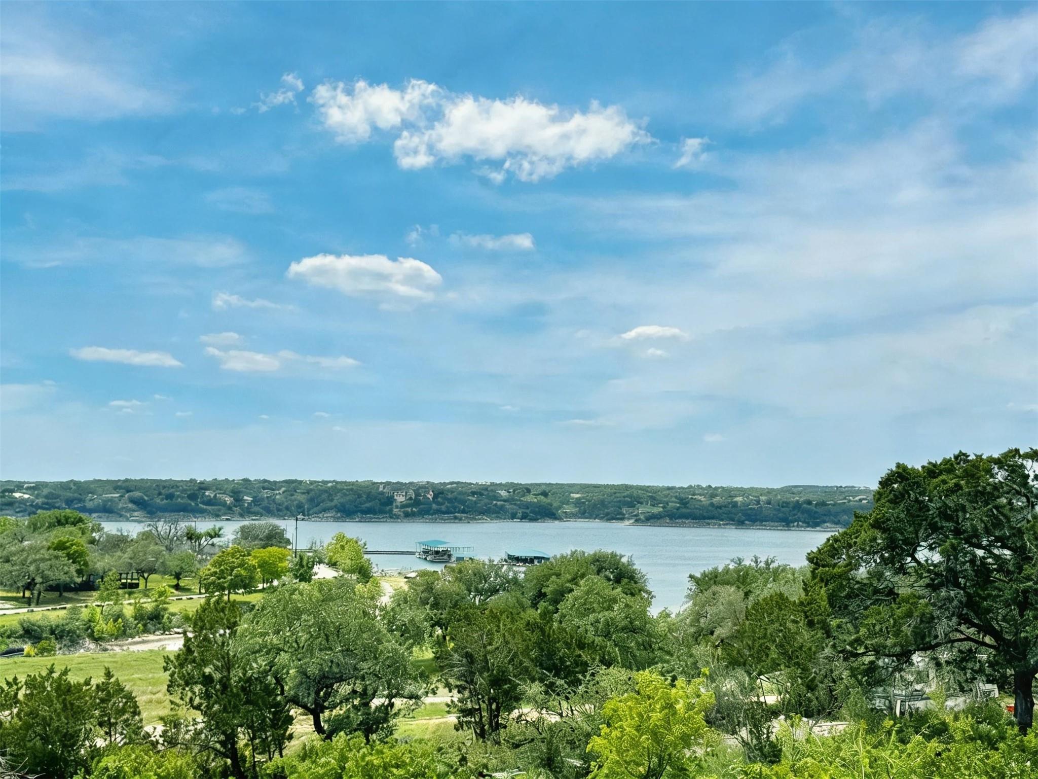 17101 Feather Rock Trl Property Photo 7