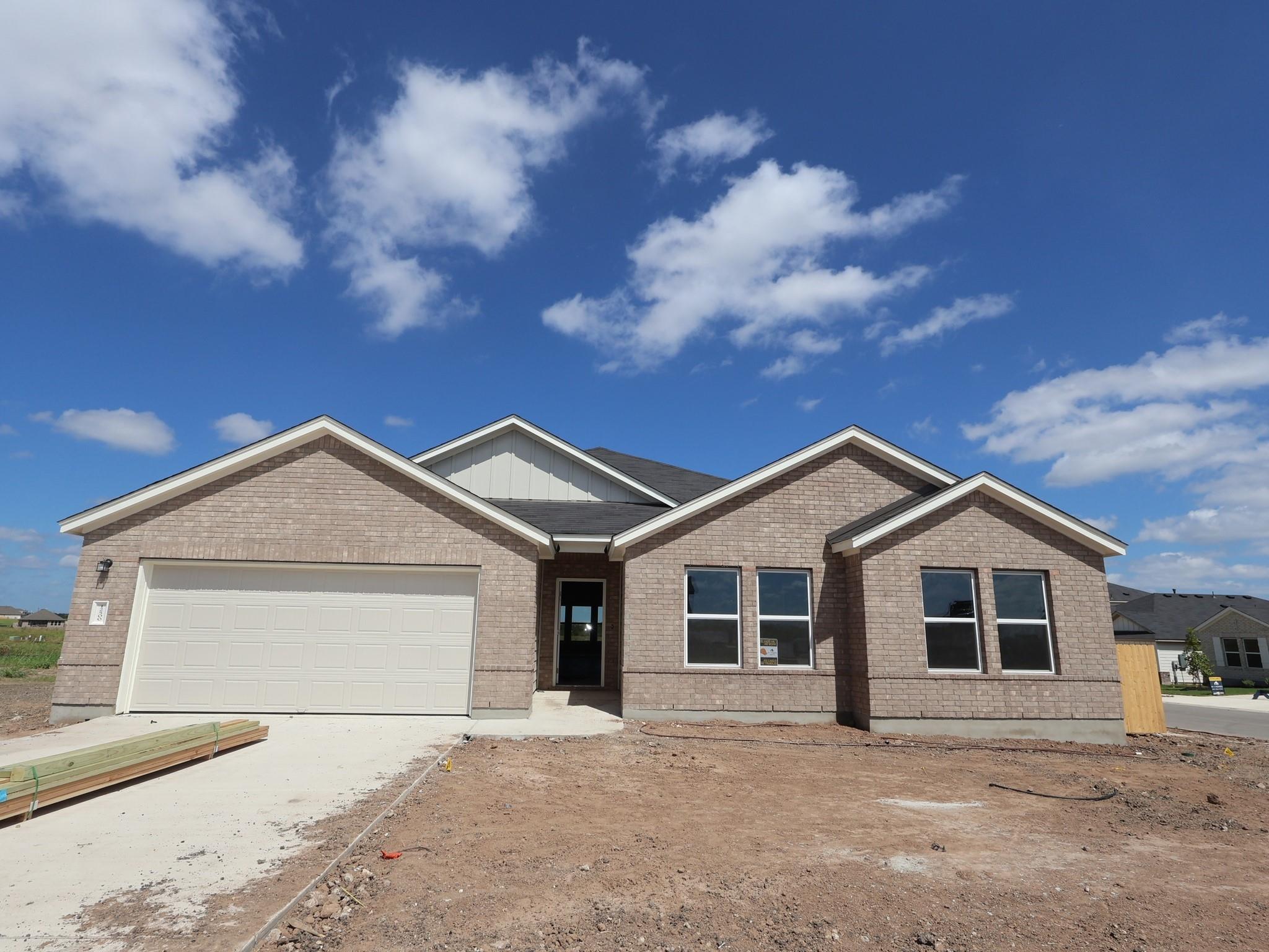 12500 Setting Peak Ln Property Photo 1