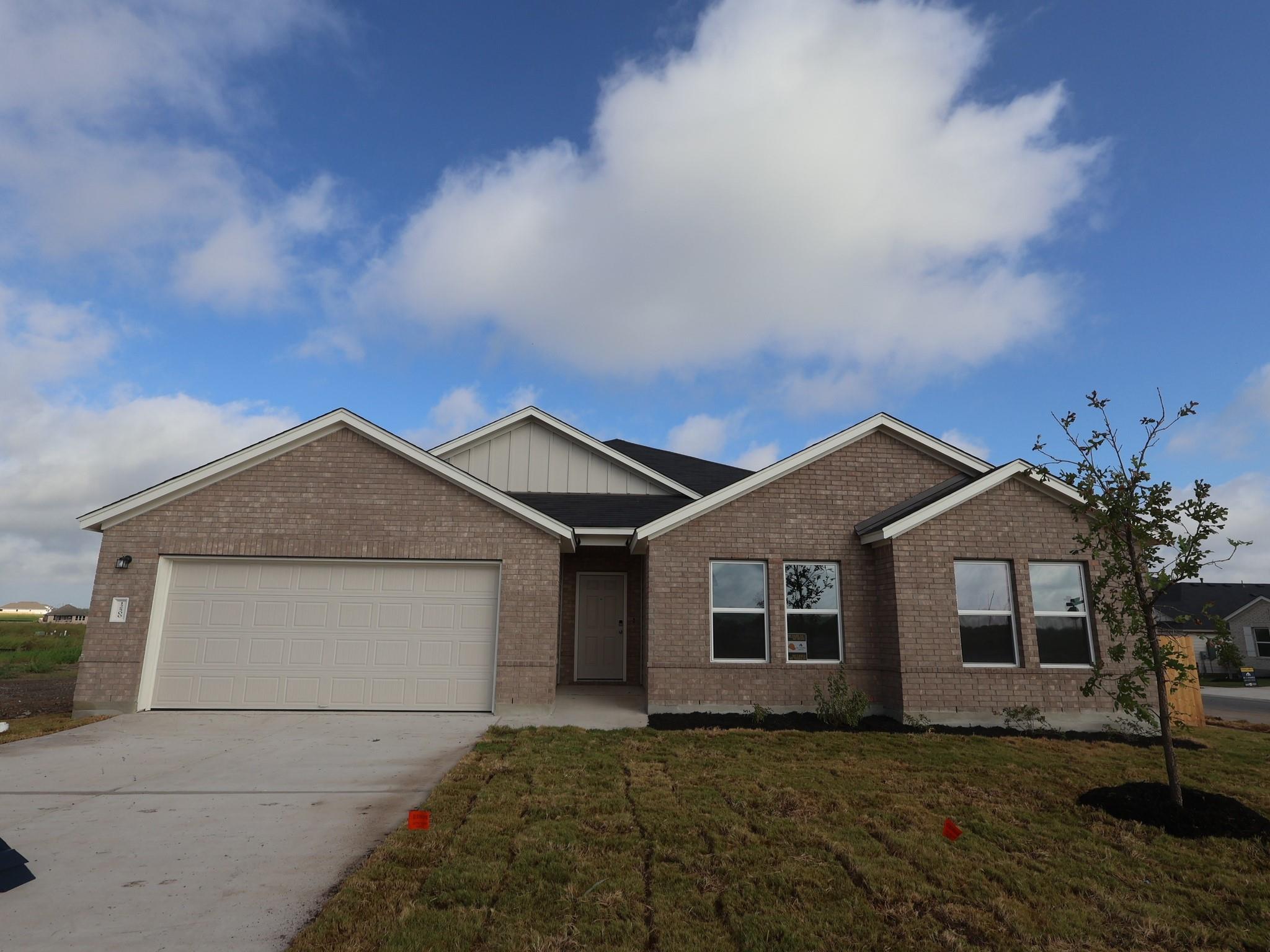 12500 Setting Peak Ln Property Photo 1
