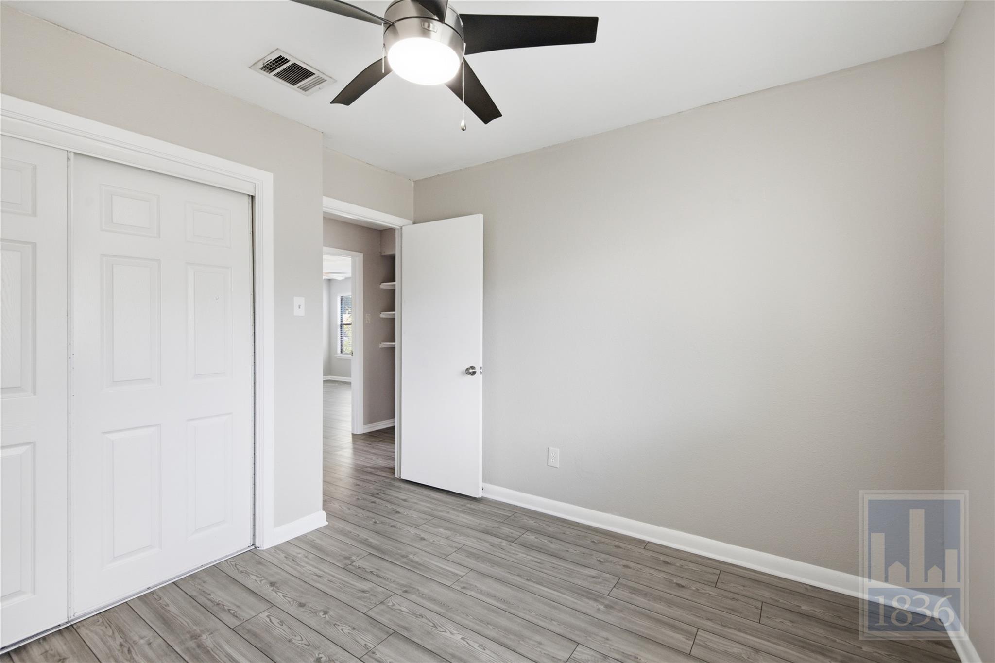 401 Oakridge Pass Property Photo 12