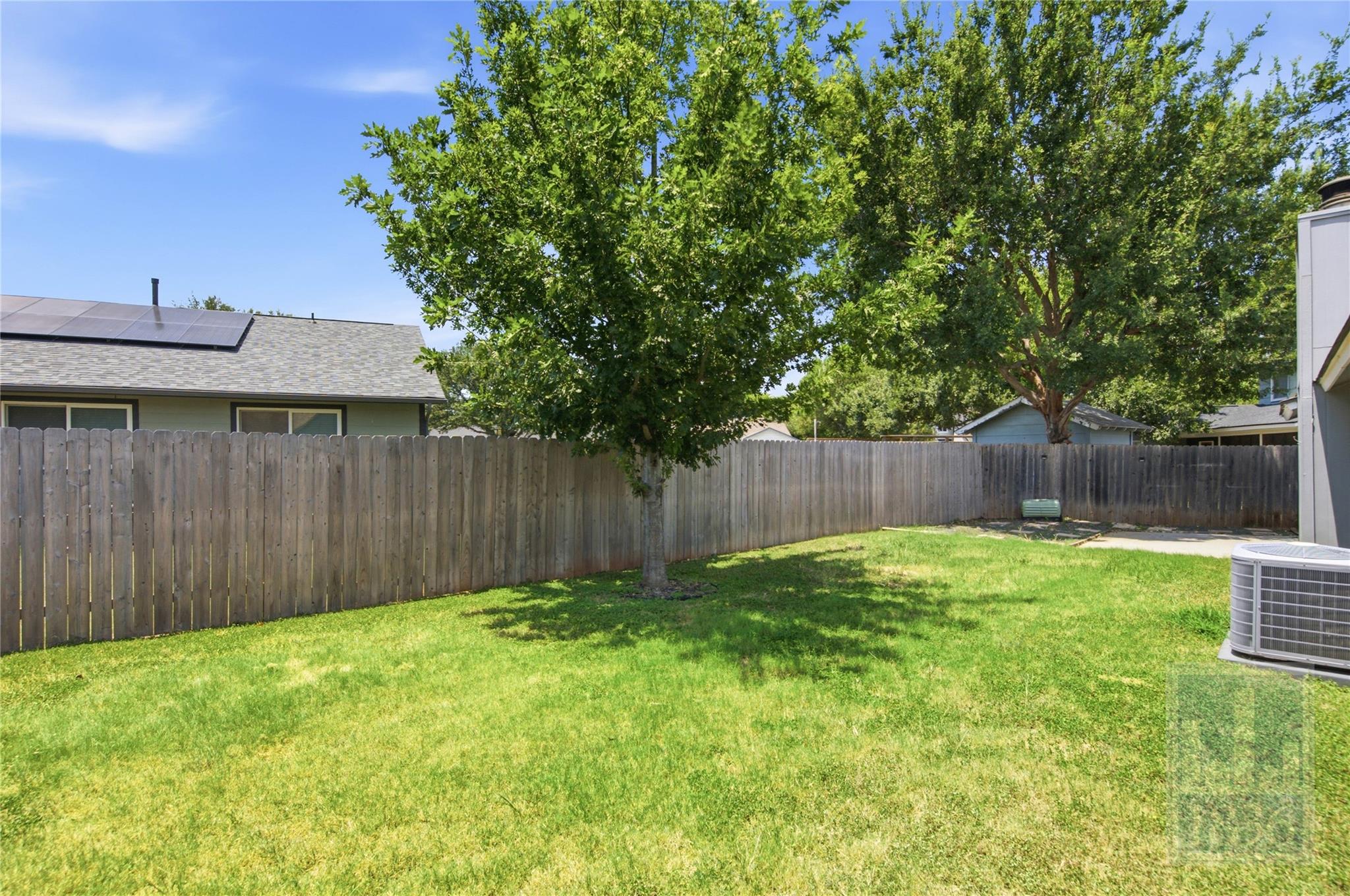 401 Oakridge Pass Property Photo 29