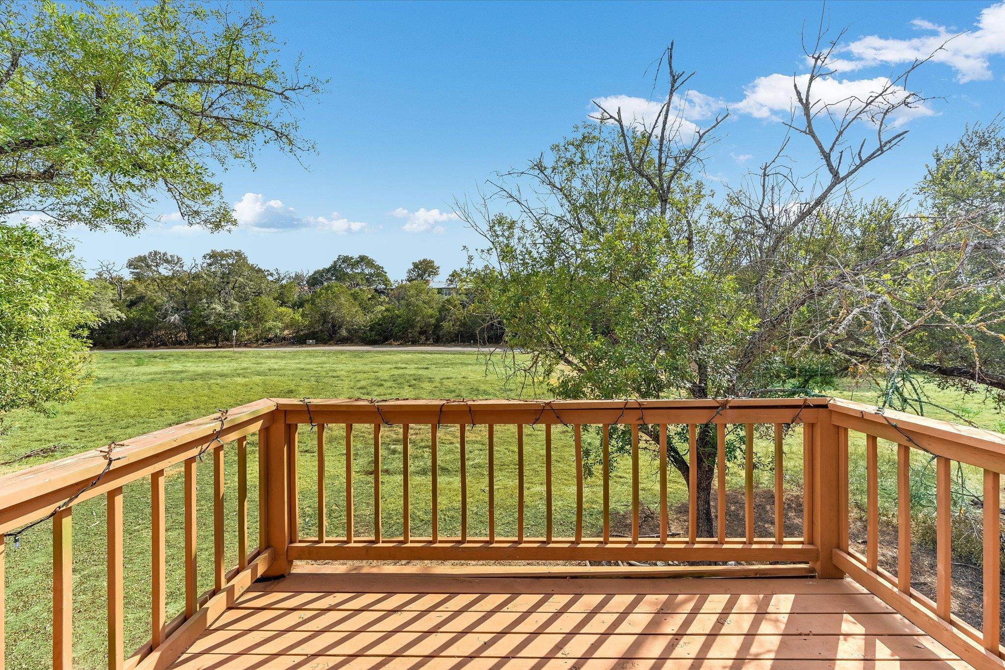 39 Cypress Fairway Vlg Property Photo 10