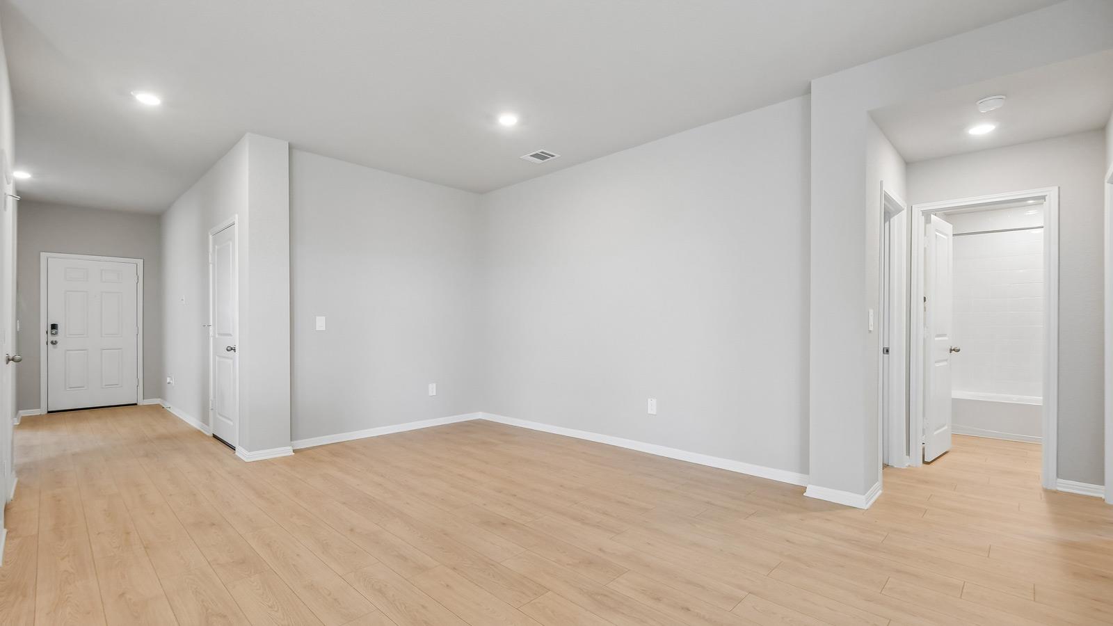 13709 Carper Dr Property Photo 13