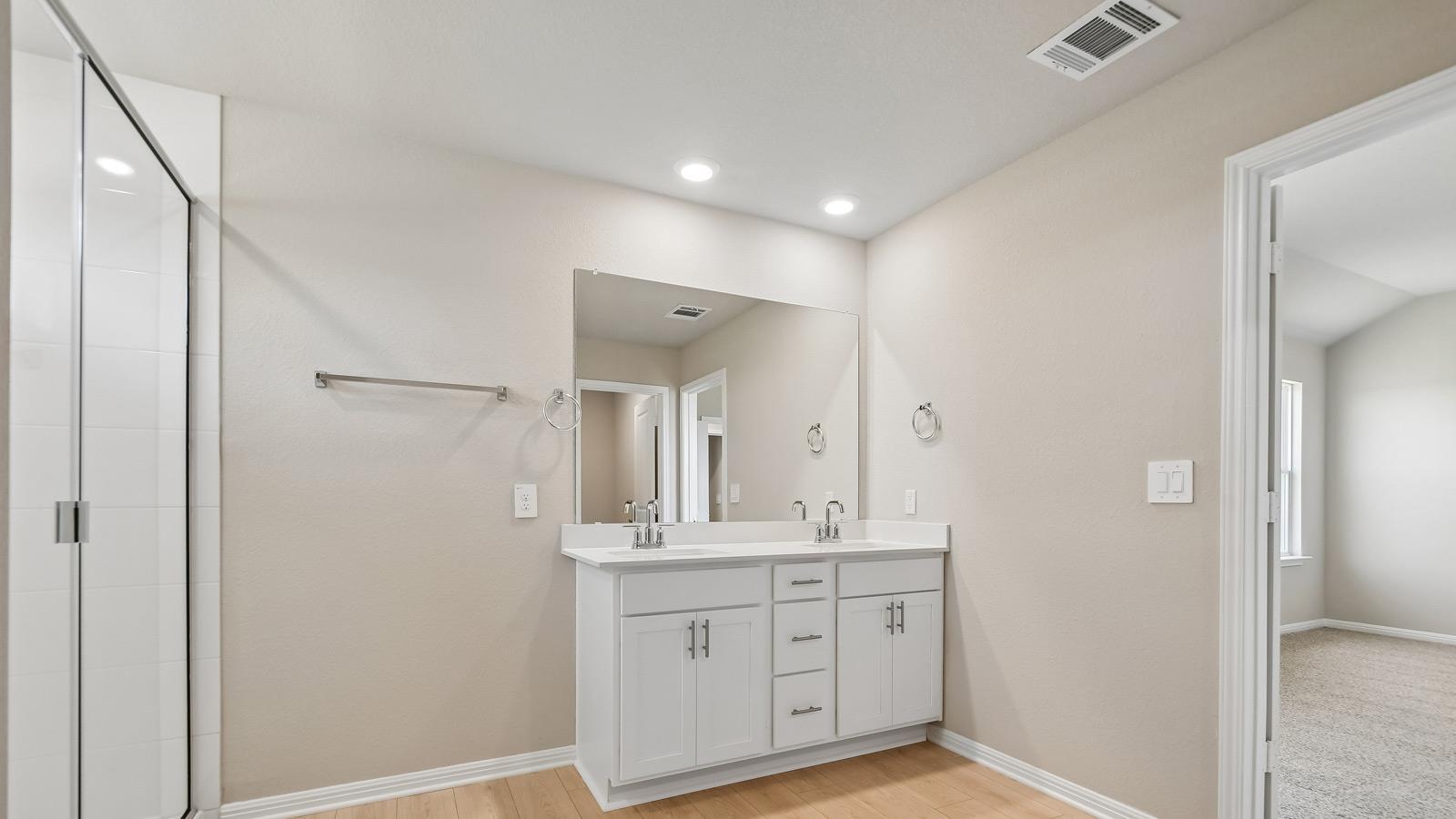 13709 Carper Dr Property Photo 26