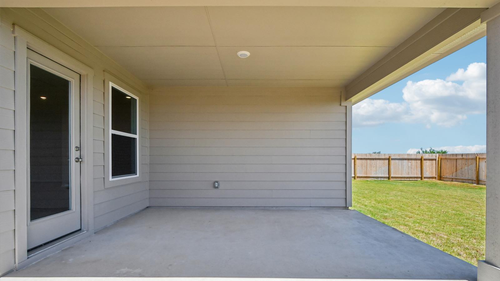 13709 Carper Dr Property Photo 38