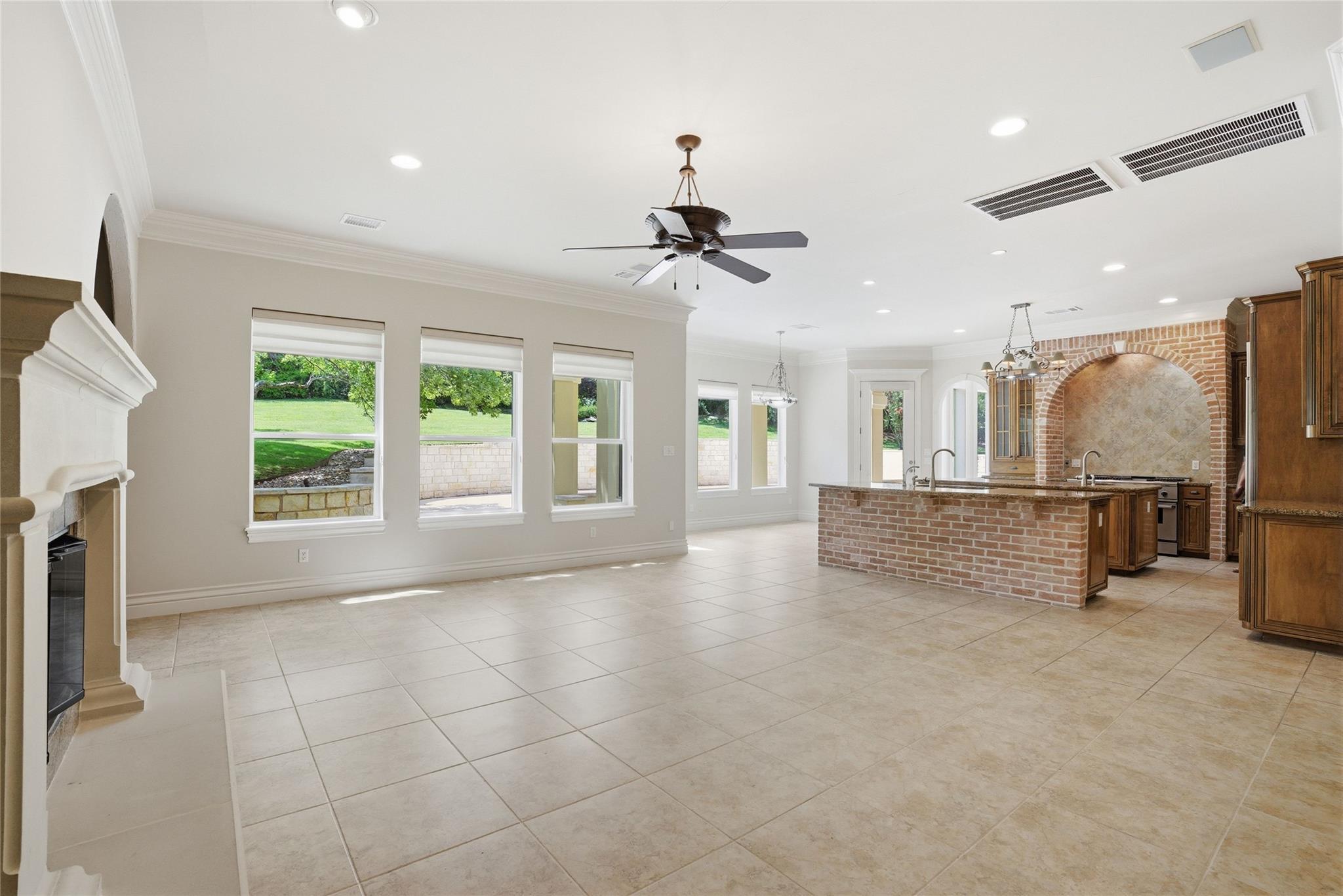 4626 High Gate Dr Property Photo 23