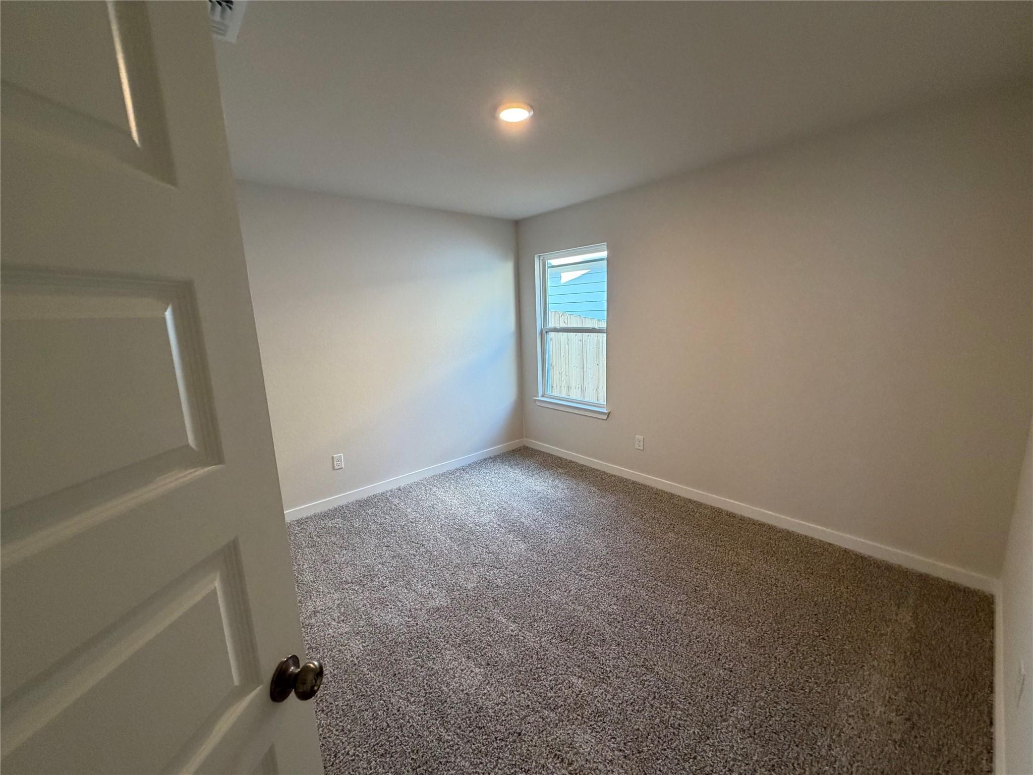 254 Gus Loop Property Photo 8