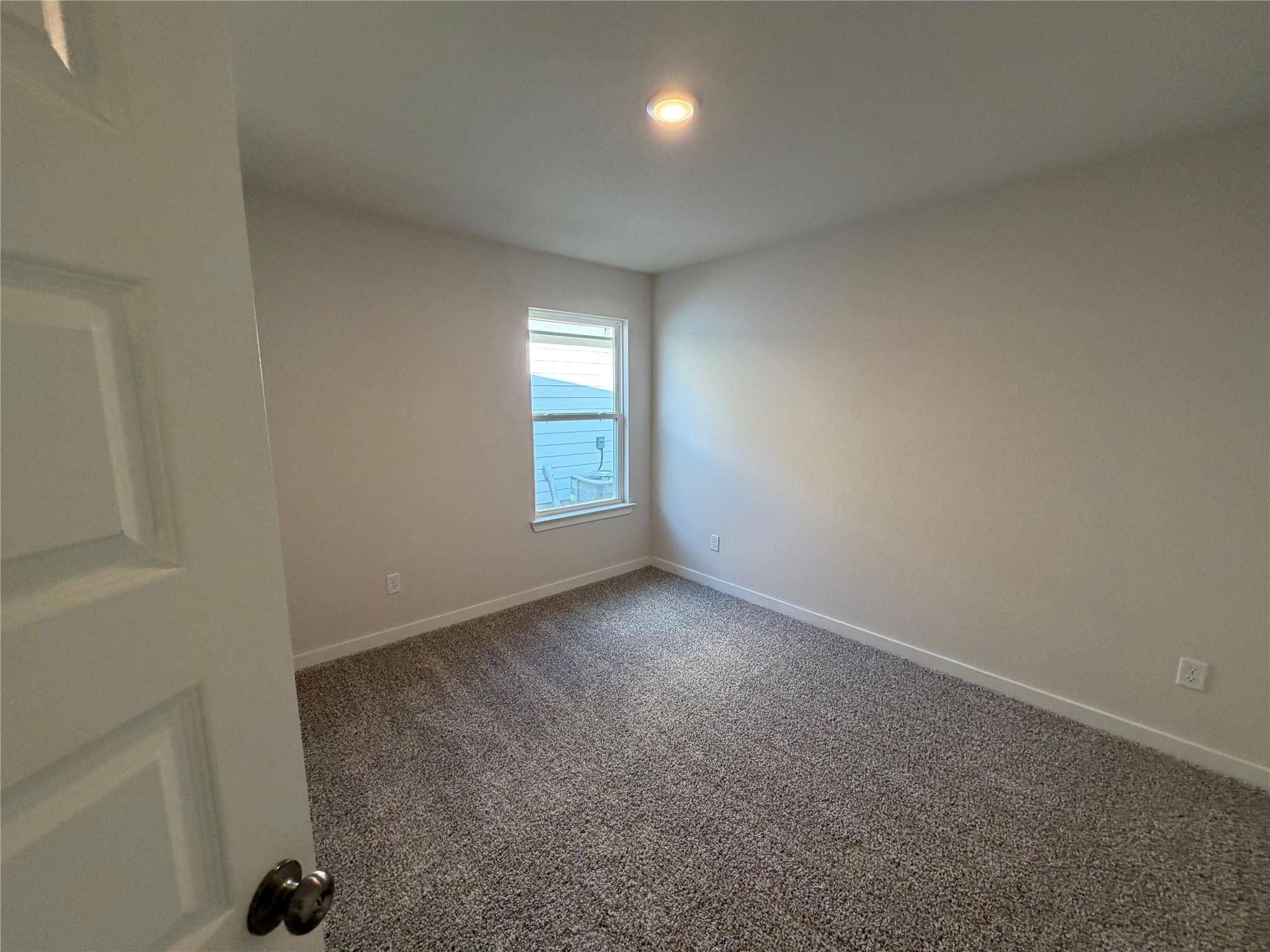 254 Gus Loop Property Photo 9