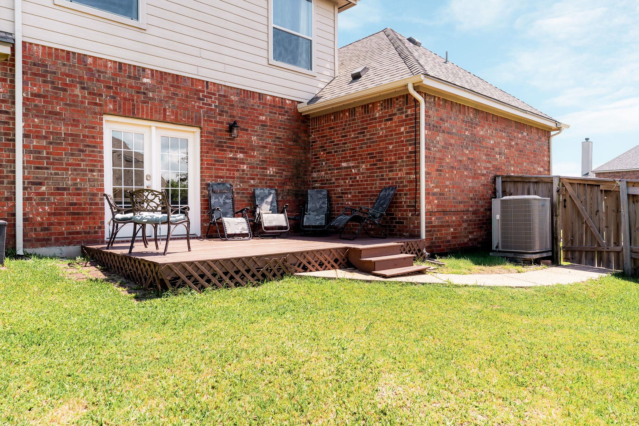 4201 Greatview Dr Property Photo 9