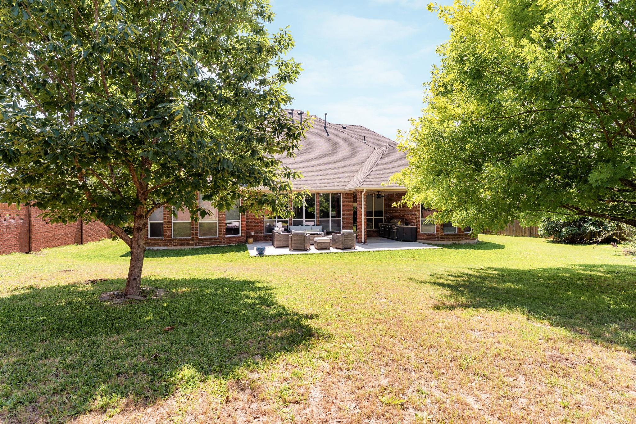 4201 Greatview Dr Property Photo 24
