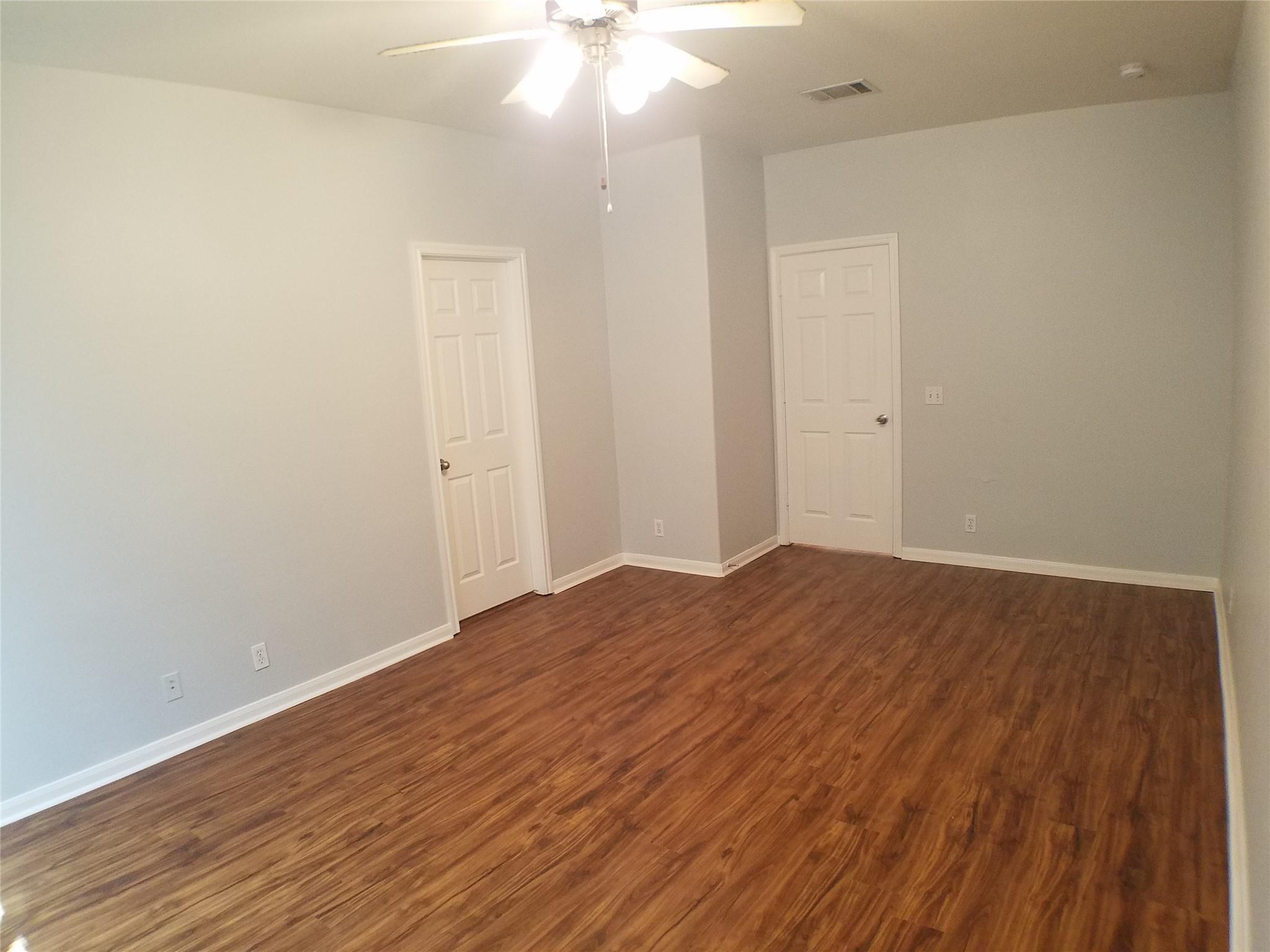 2500 Allred Dr #b Property Photo 5