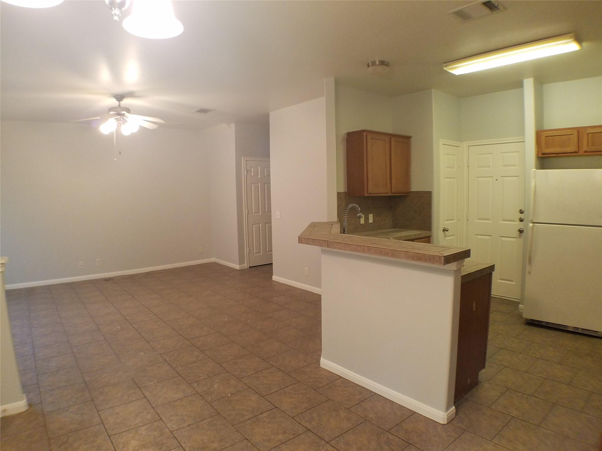 2500 Allred Dr #b Property Photo 11