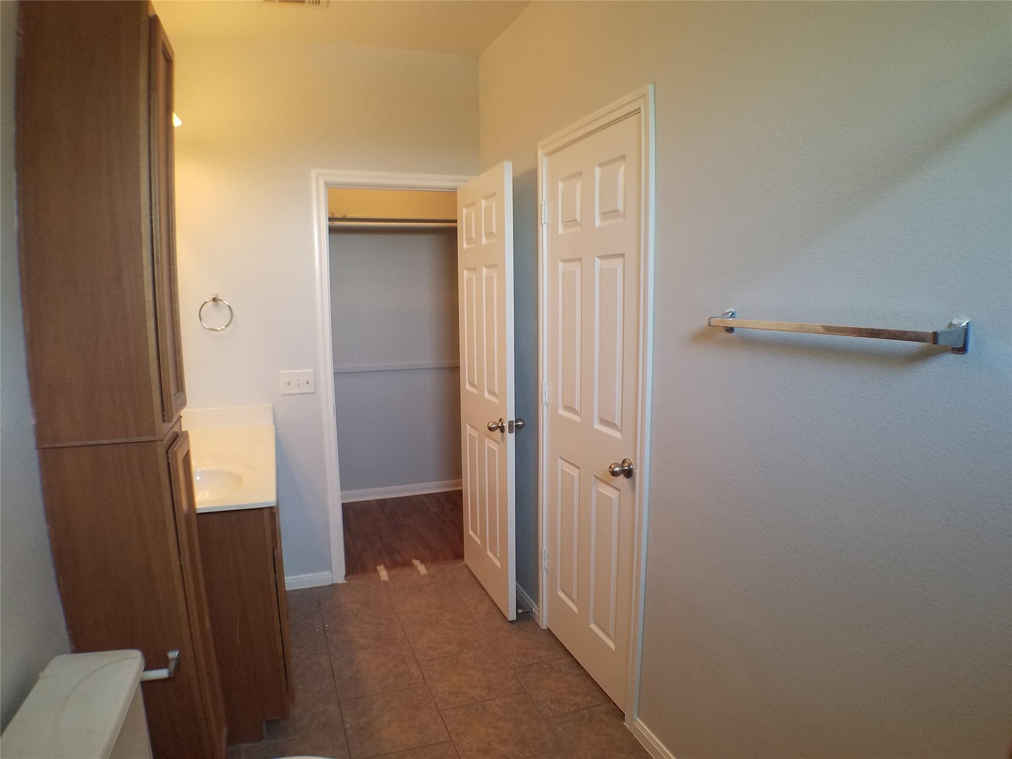 2500 Allred Dr #b Property Photo 18