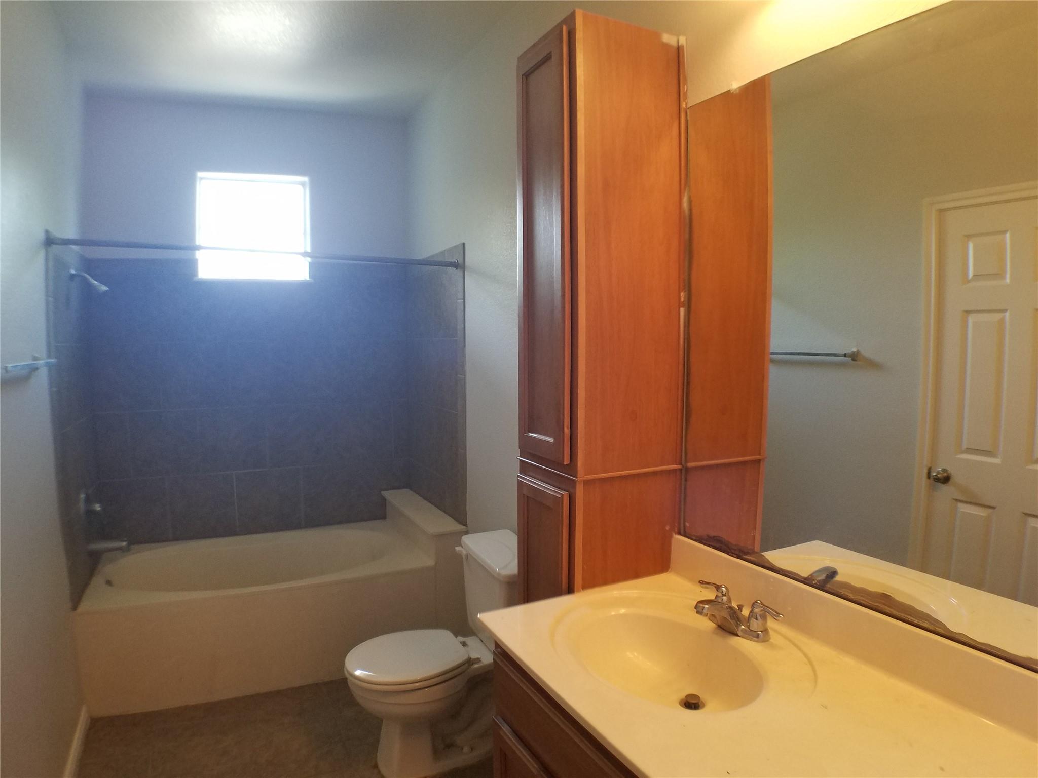2500 Allred Dr #b Property Photo 19