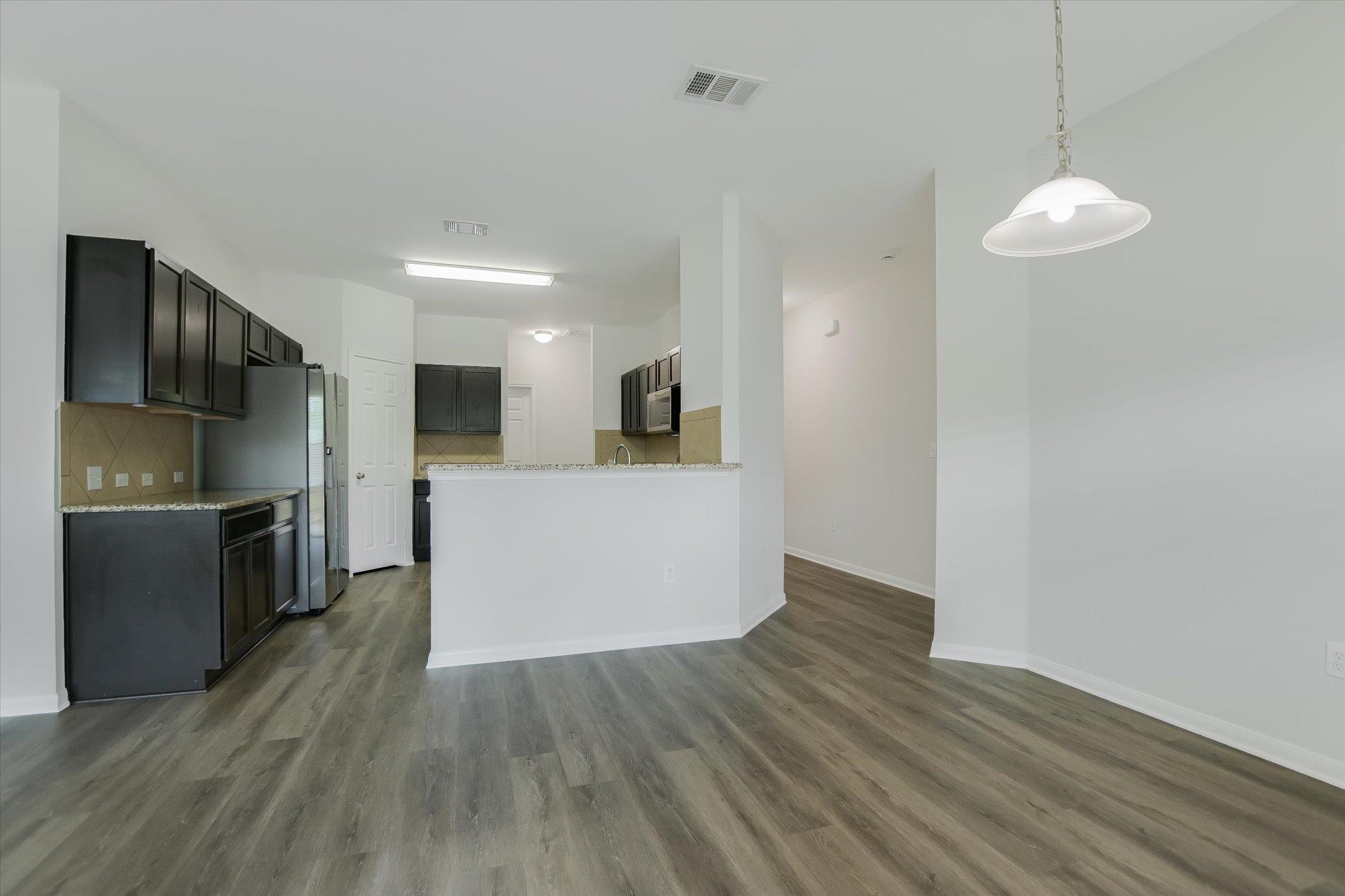 324 Zarya None Property Photo 9