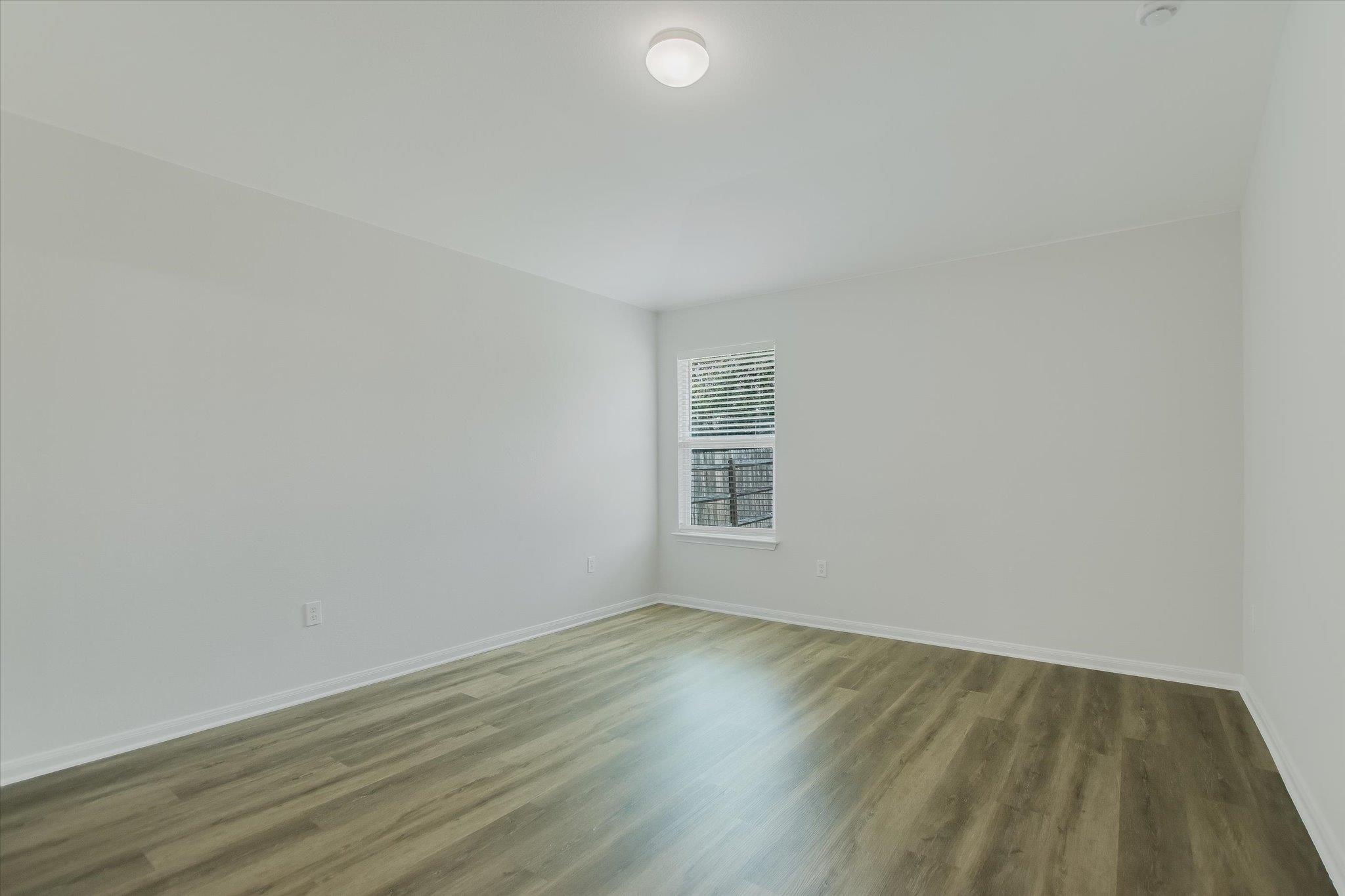 324 Zarya None Property Photo 12