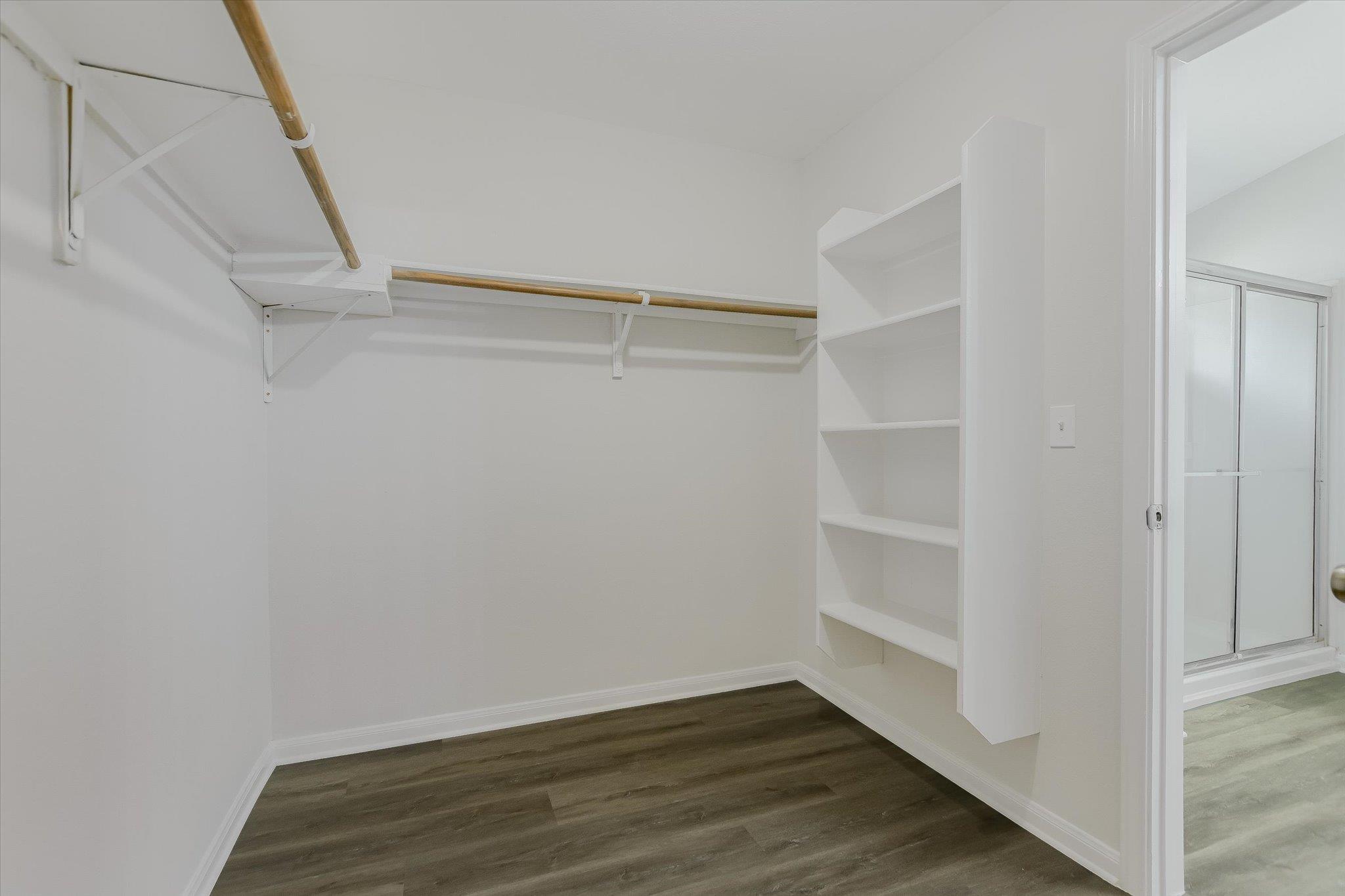 324 Zarya None Property Photo 14