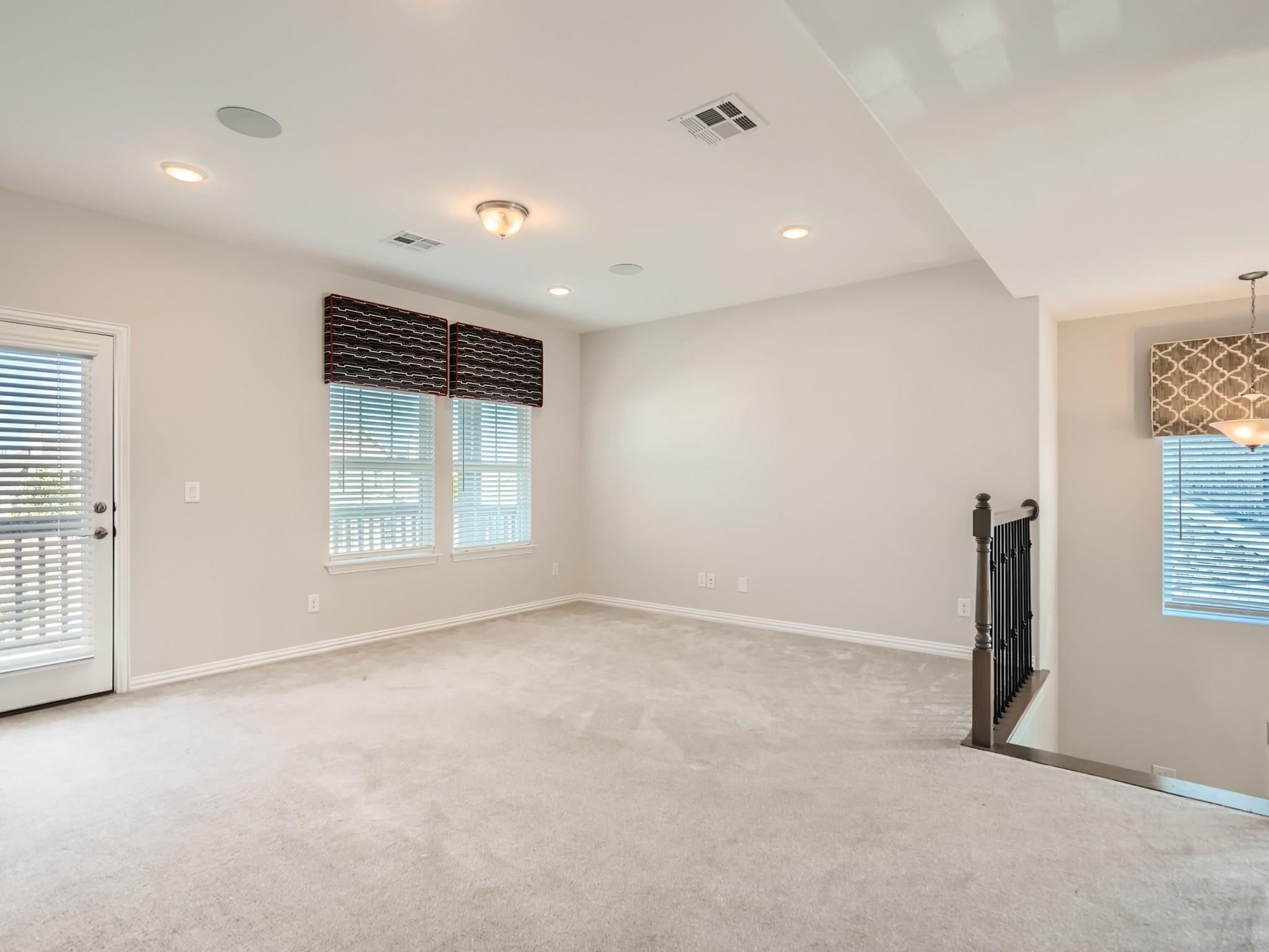 113 Leon Loop Property Photo 32