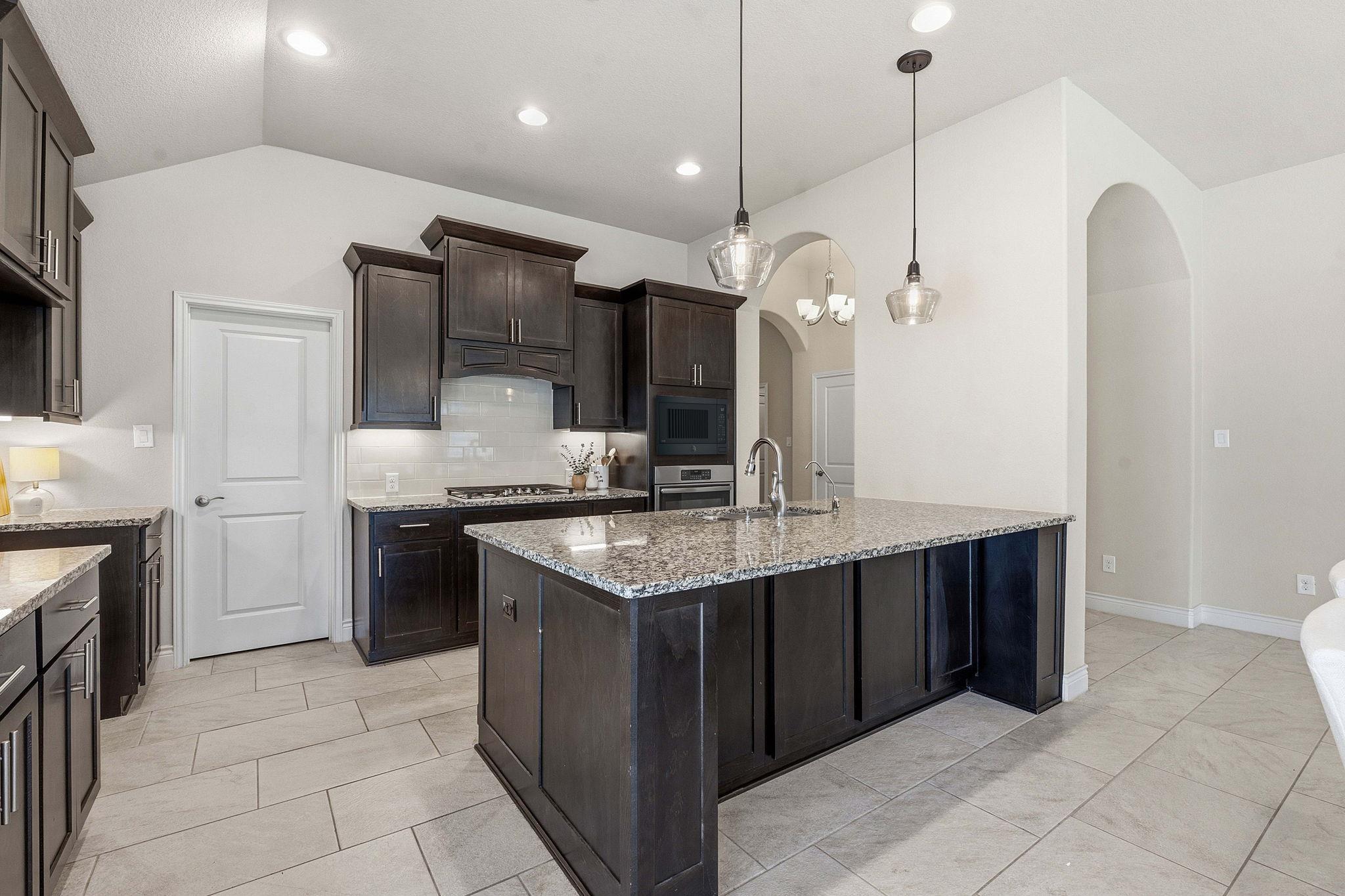 1213 Lakeside Ranch Rd Property Photo 16