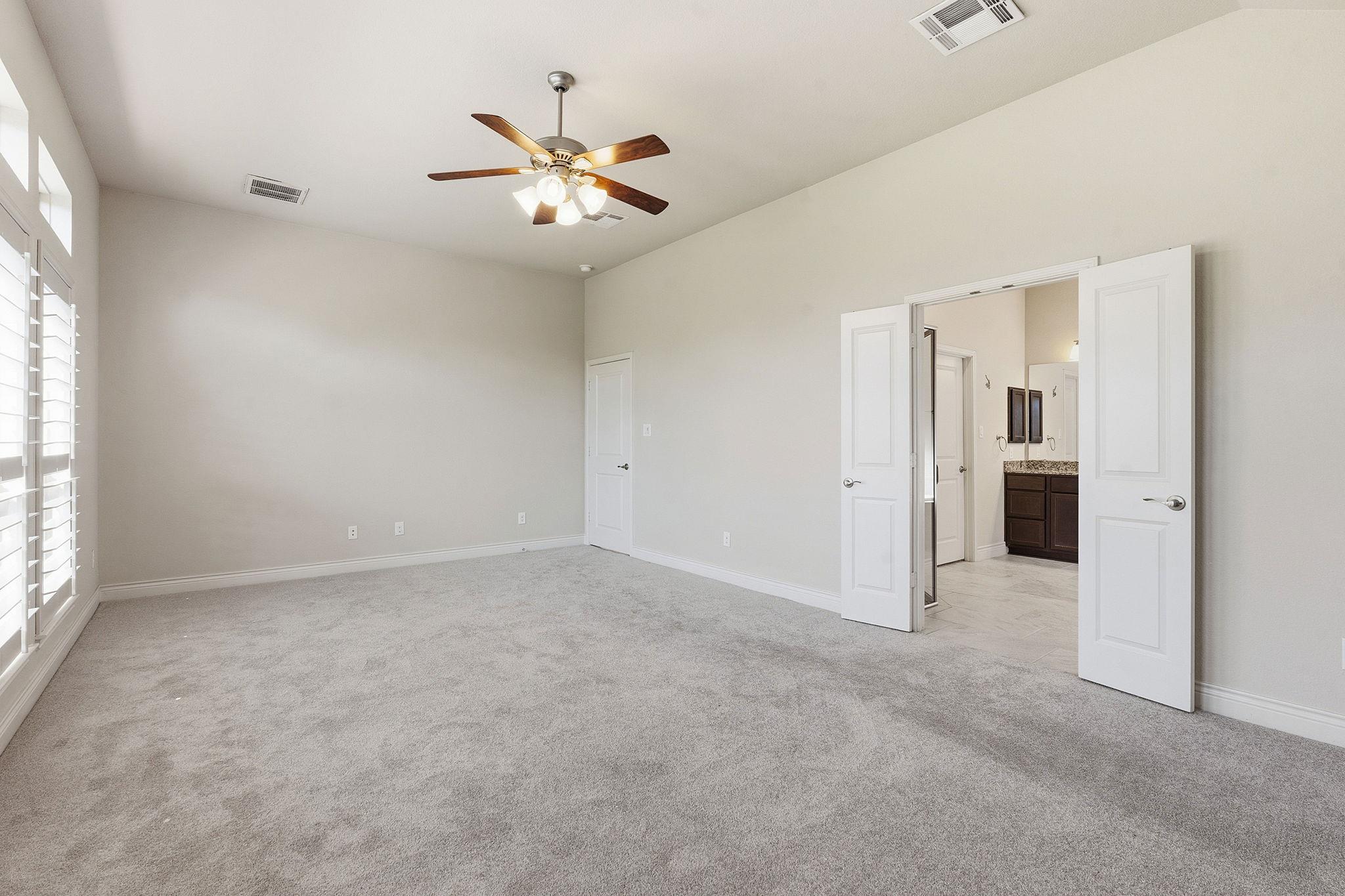 1213 Lakeside Ranch Rd Property Photo 20