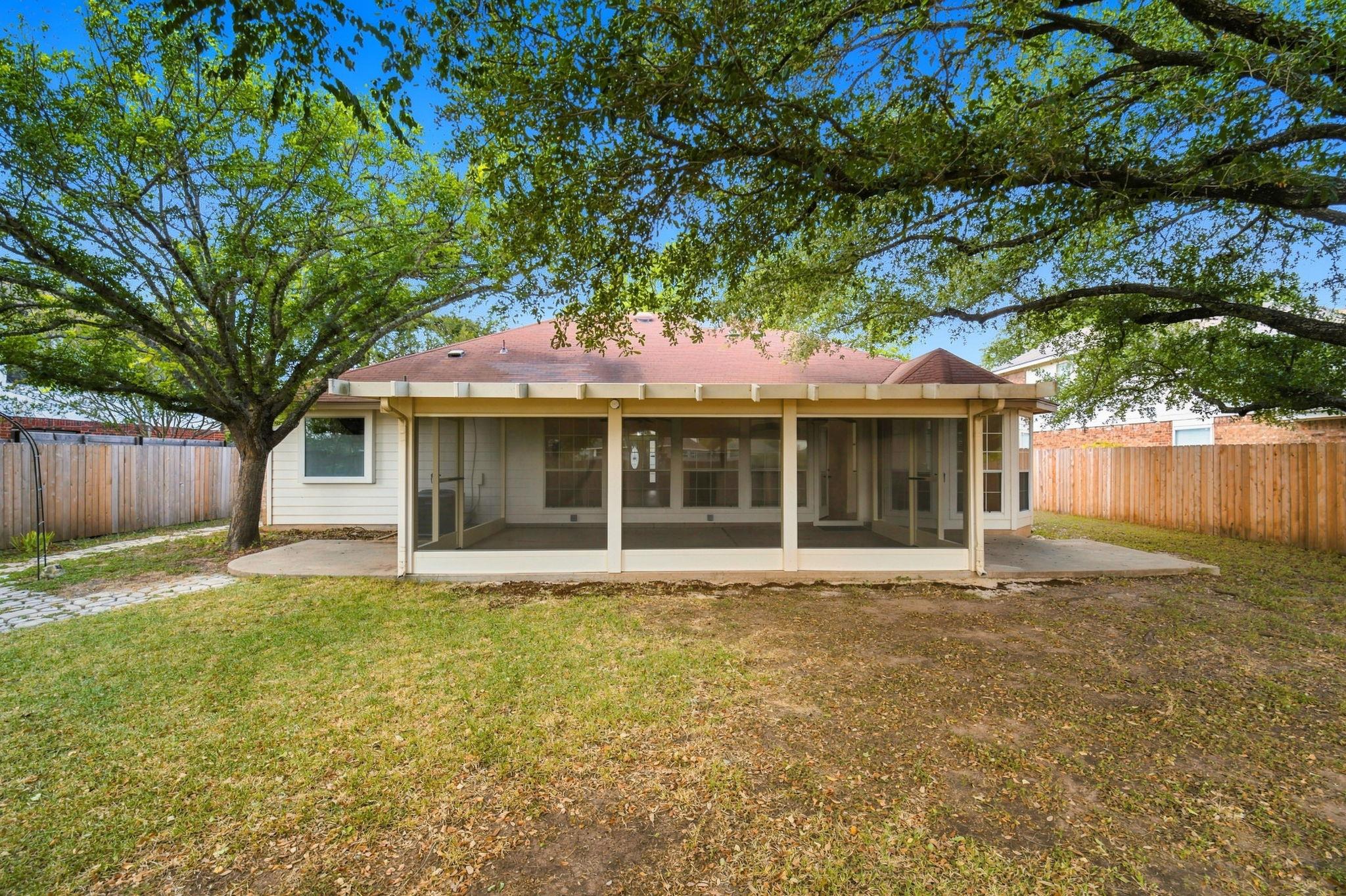 1319 Rocky Creek Dr Property Photo 26
