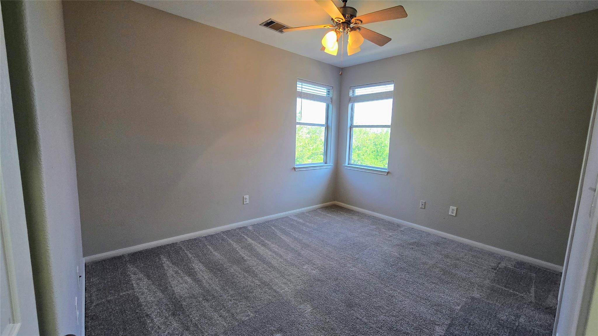 3300 Forest Creek Dr #31 Property Photo 18