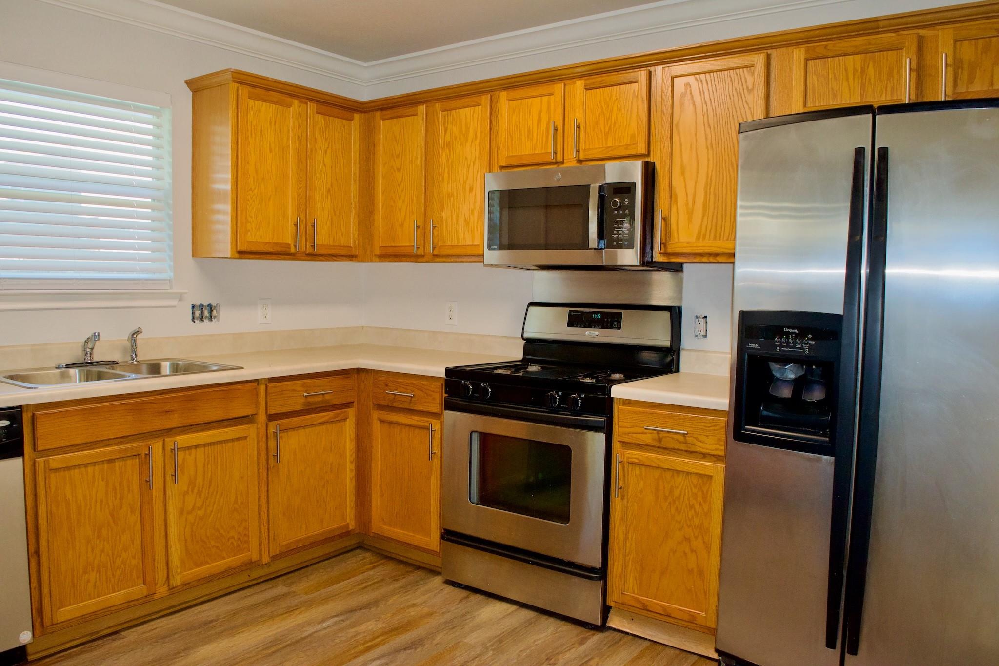 1708 Darjeeling Dr Property Photo 6