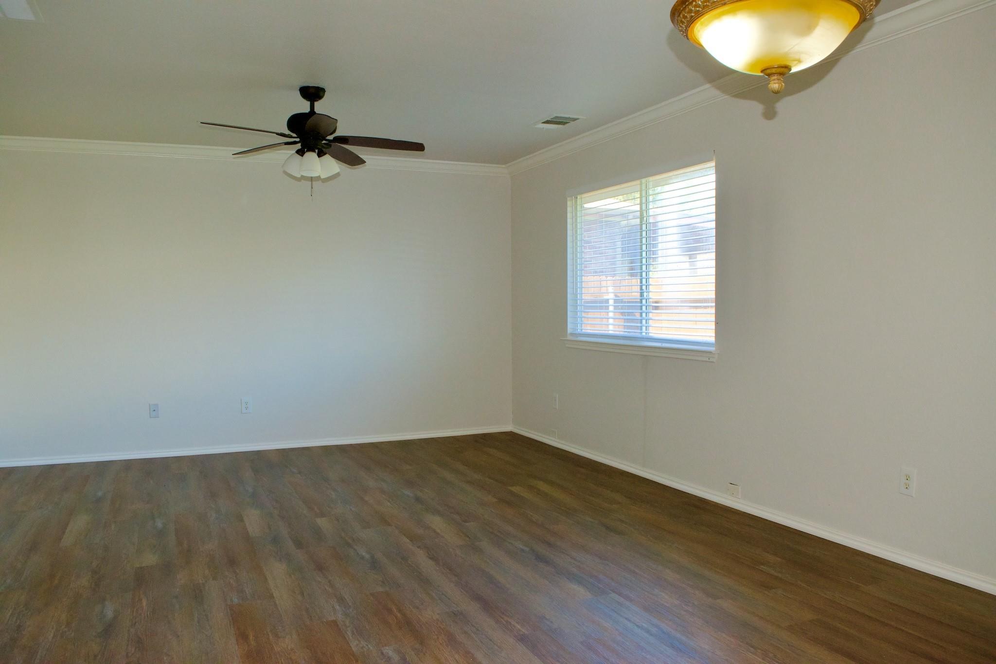 1708 Darjeeling Dr Property Photo 11