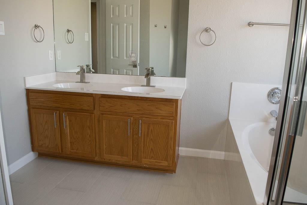 1708 Darjeeling Dr Property Photo 20