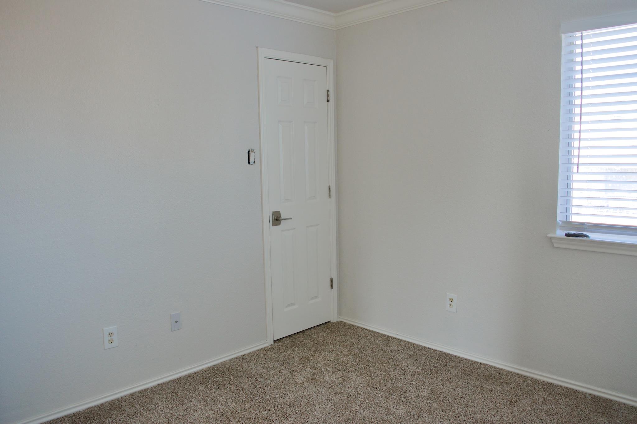 1708 Darjeeling Dr Property Photo 24