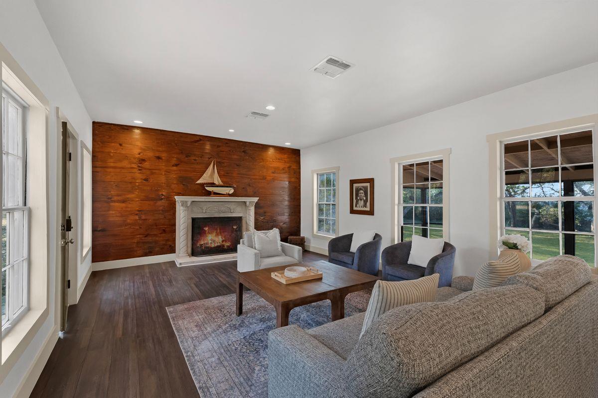 4424 Eck Ln Property Photo 34