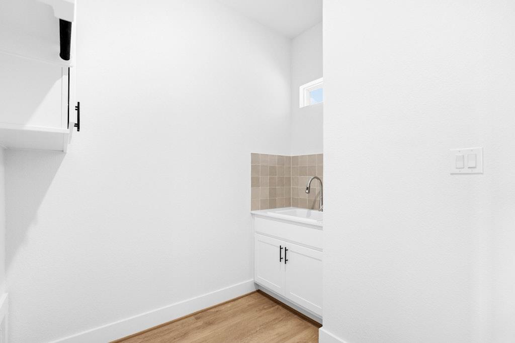 3064 Green Grange Ln Property Photo 28
