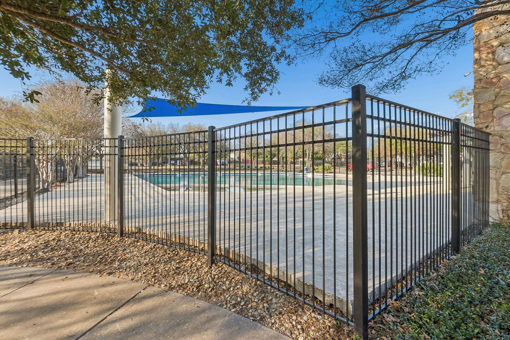 14420 Lemongrass Ln Property Photo 8
