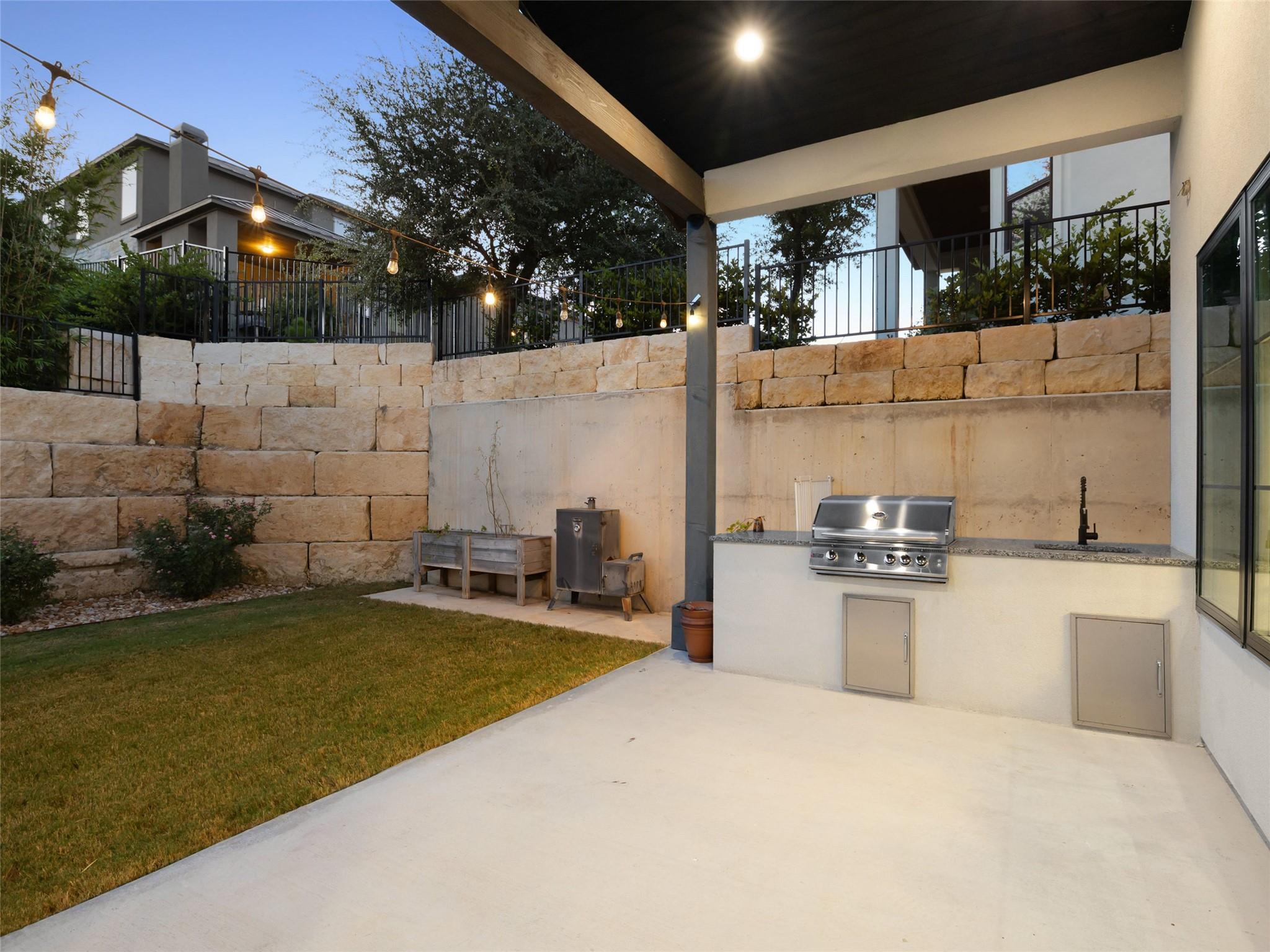 706 Crestone Stream Dr Property Photo 36