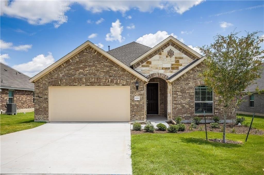 2020 Bear Creek Dr Property Photo