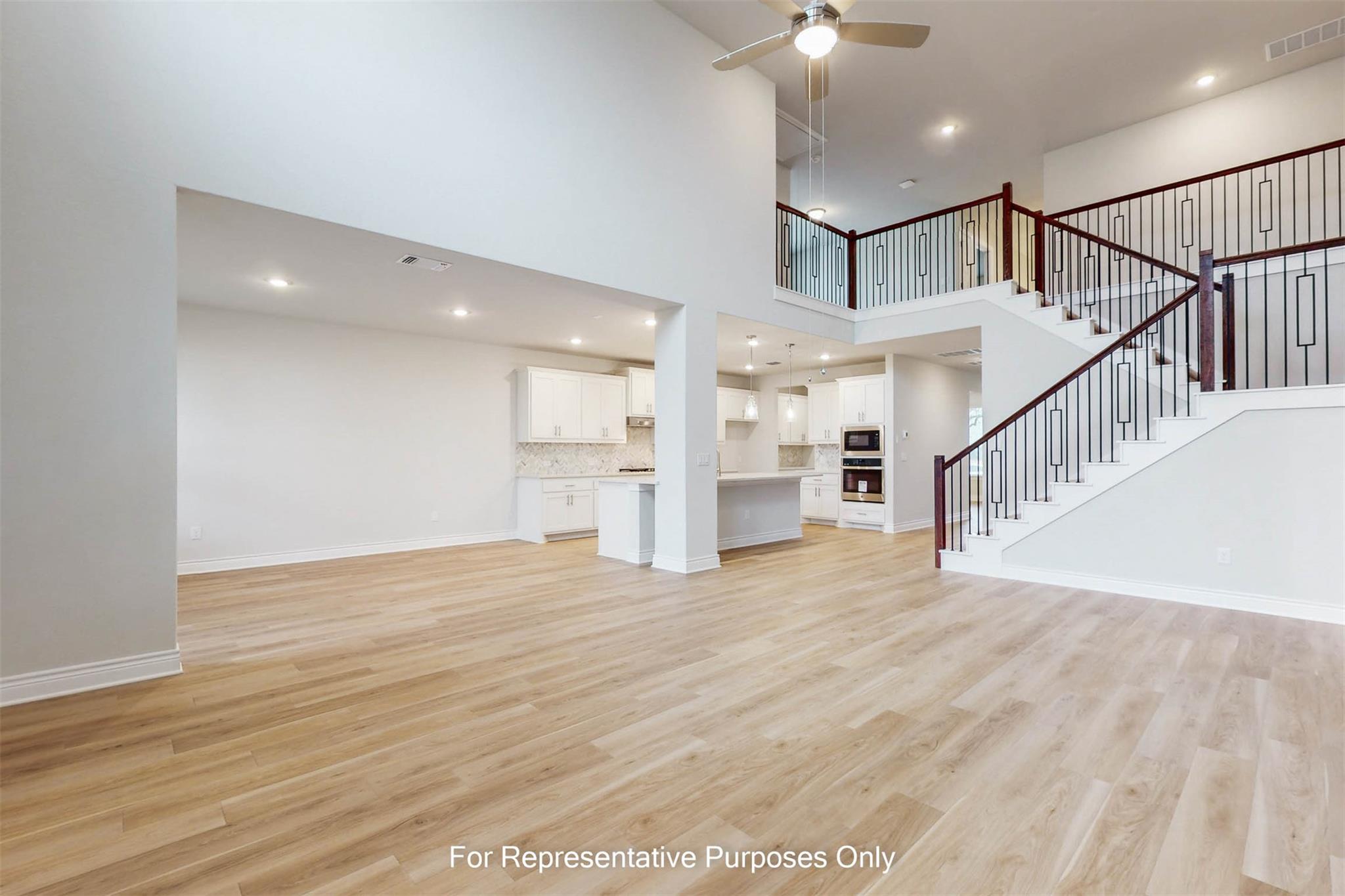 3725 Plentywood Ln Property Photo 2