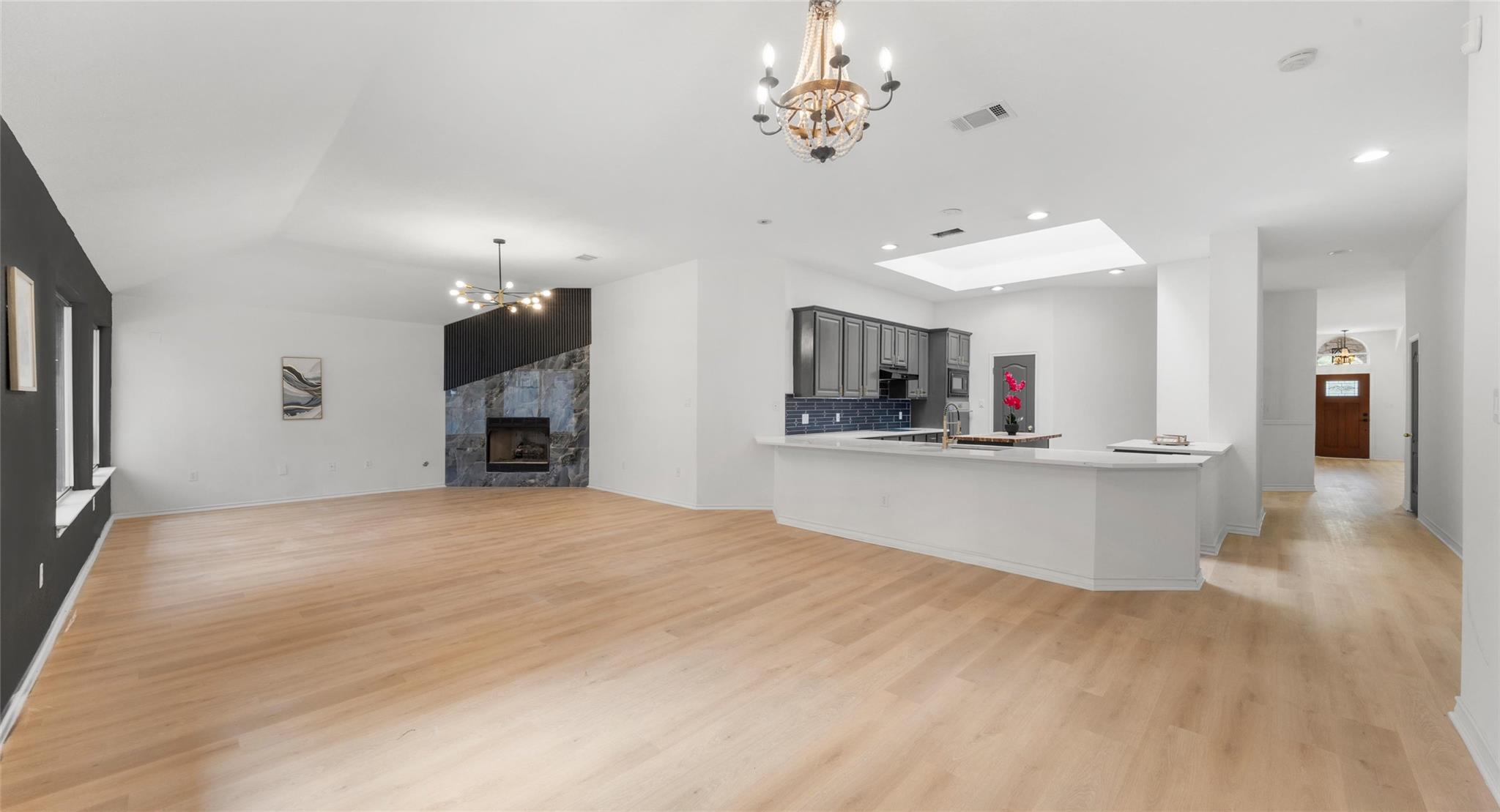2527 Crenshaw Dr Property Photo 19