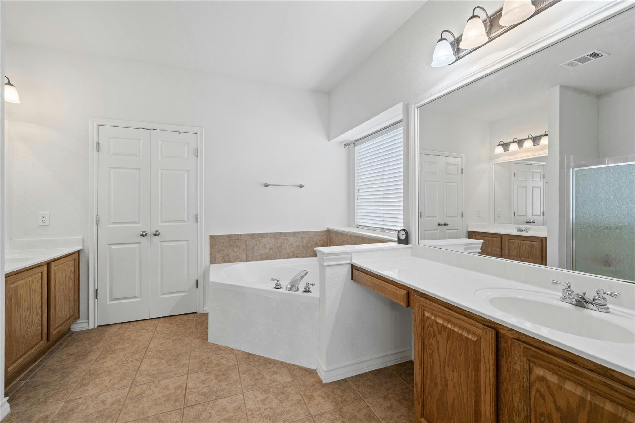 2603 White Stallion Way Property Photo 19