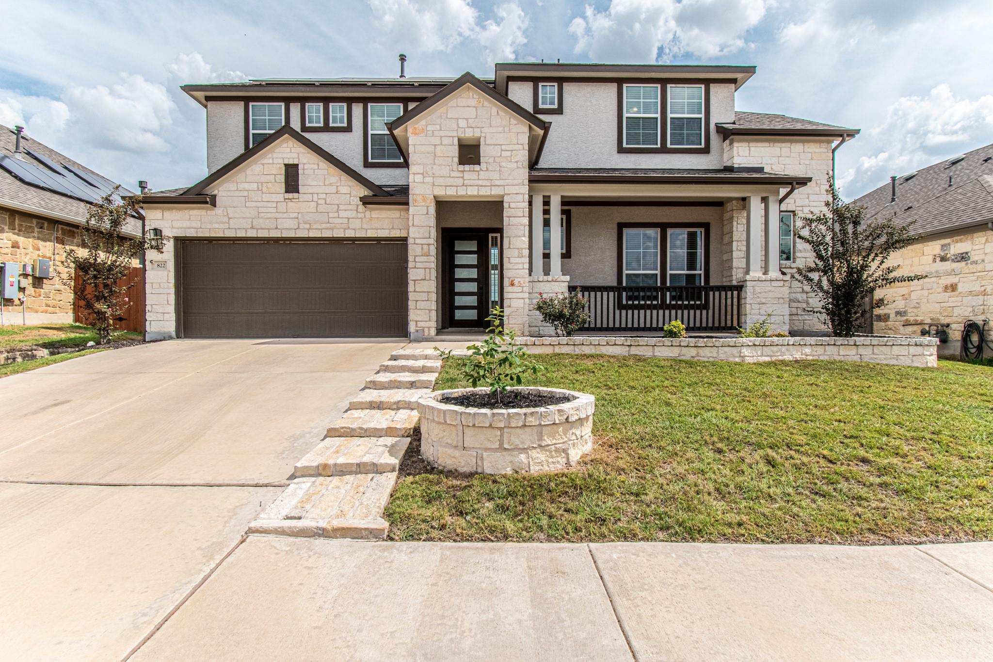 822 Wild Pecan Loop Property Photo 4