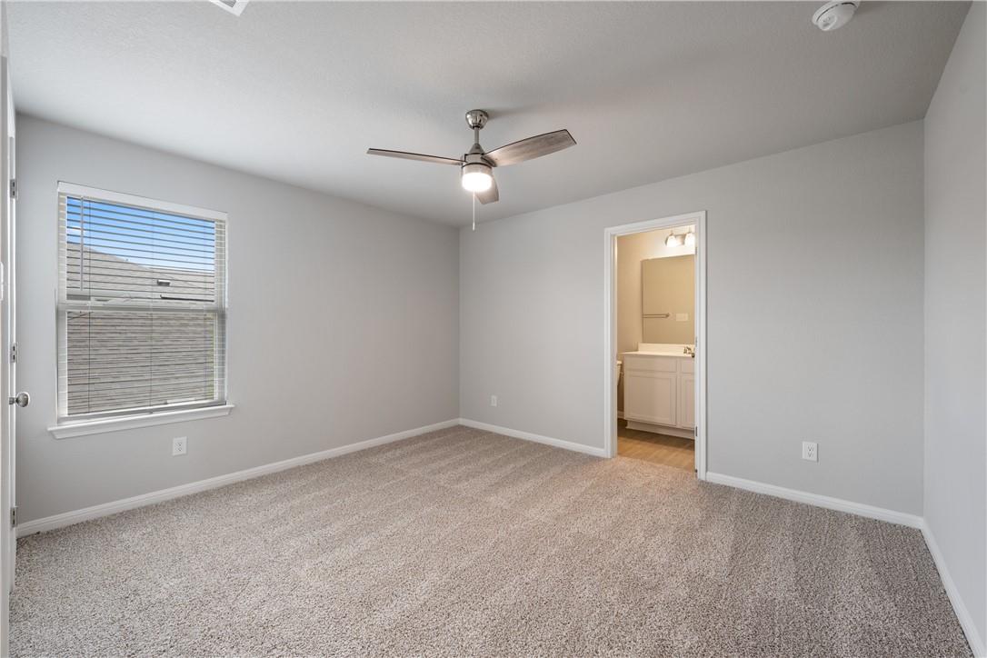 100 Drifter Ln Property Photo 24